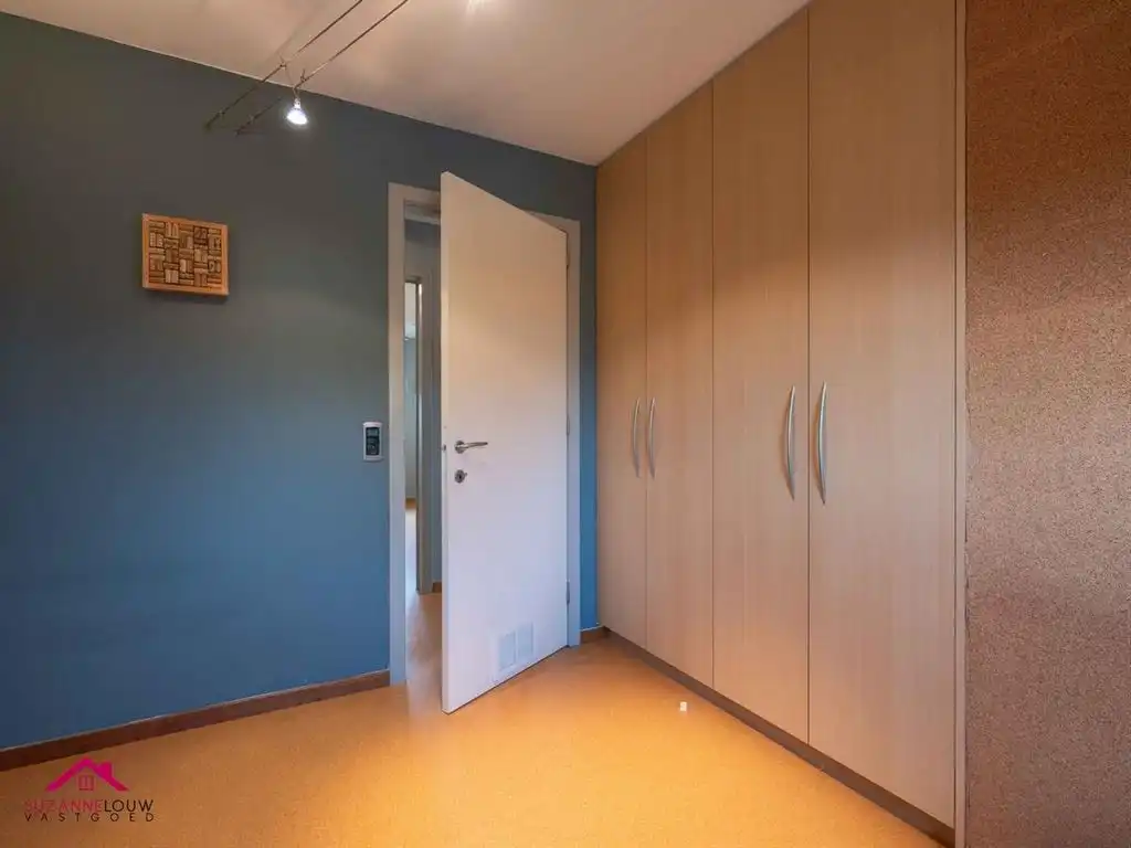 Ruime vrijstaande en instapklare woning in hedendaagse stijl foto 36