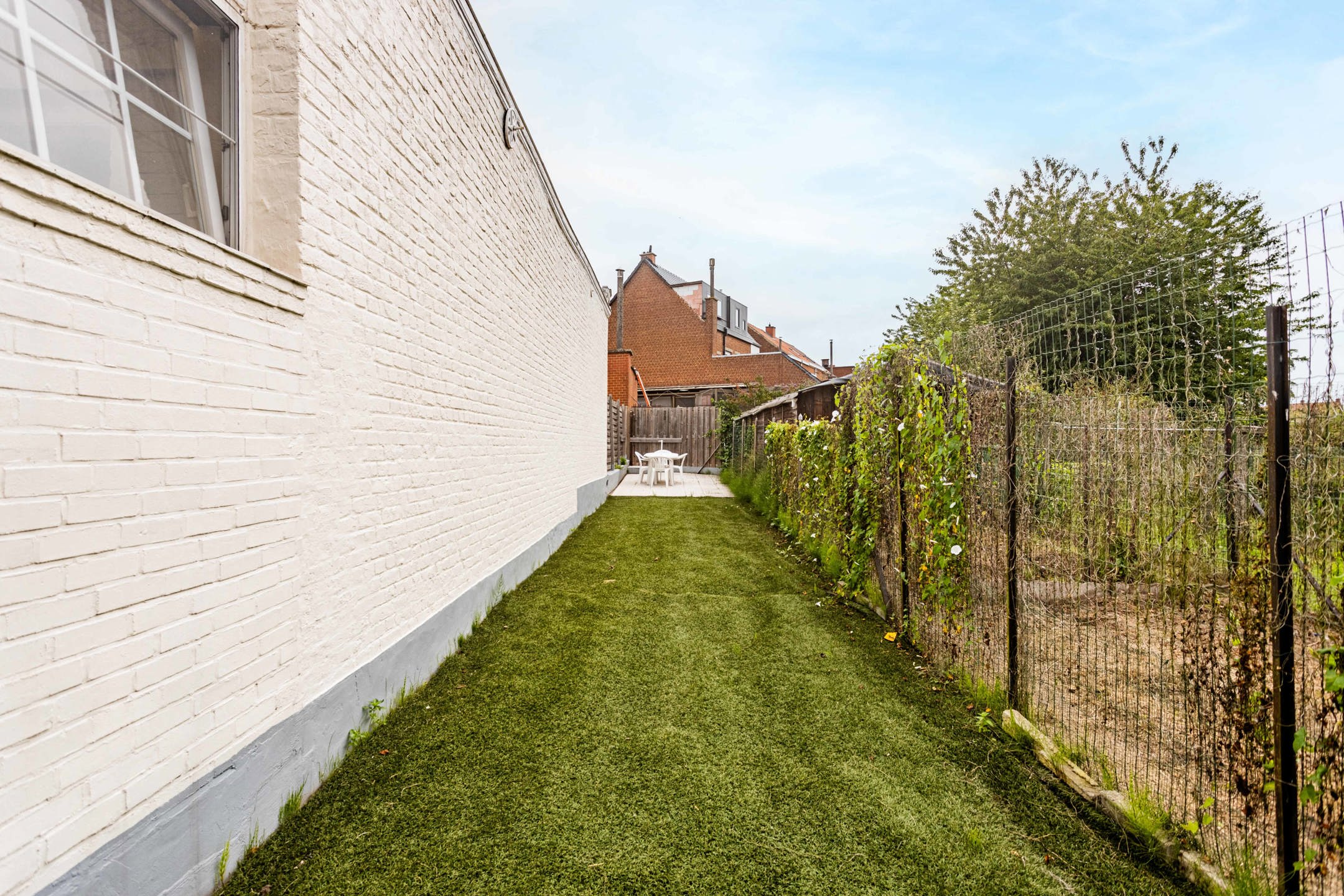 Charmante stadswoning met ruime garage foto 22