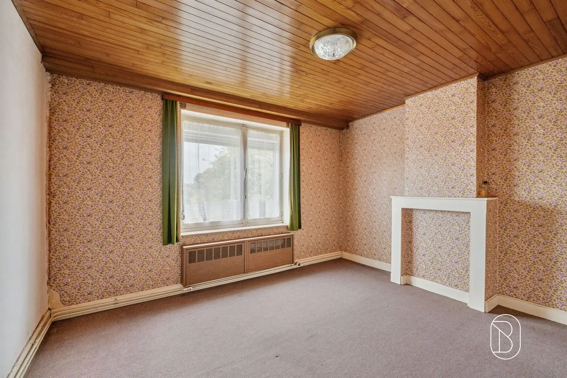 Woning met tuin en grote garage  foto 14