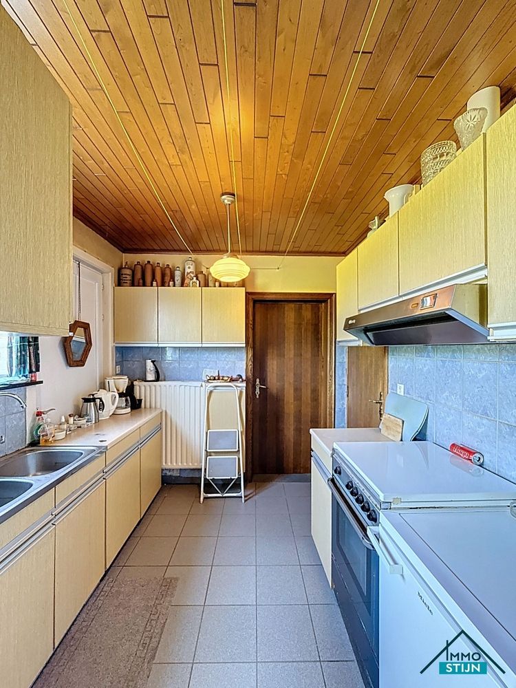 Woning met mooi aangelegde tuin foto 6