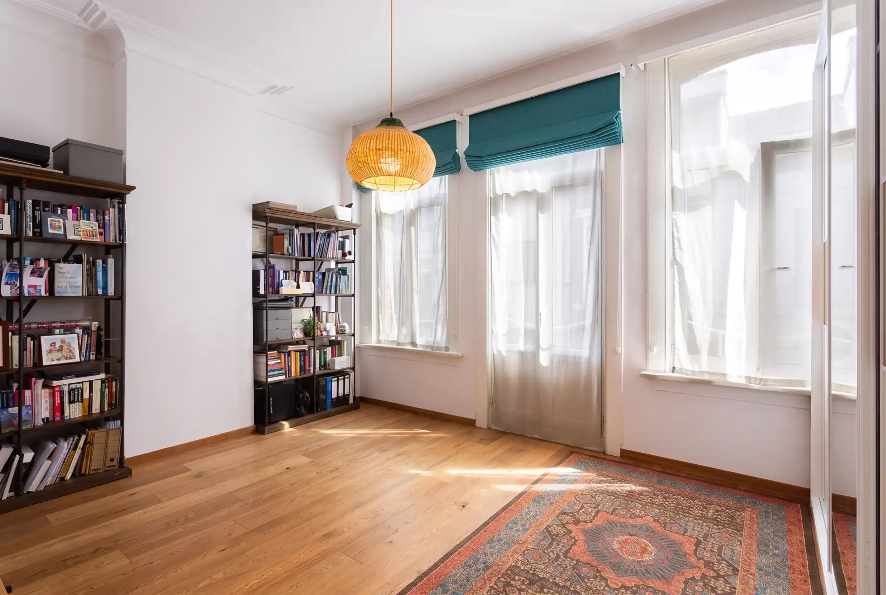Oud-Berchem | Authentieke herenwoning met 5 slpks + tuin foto 11