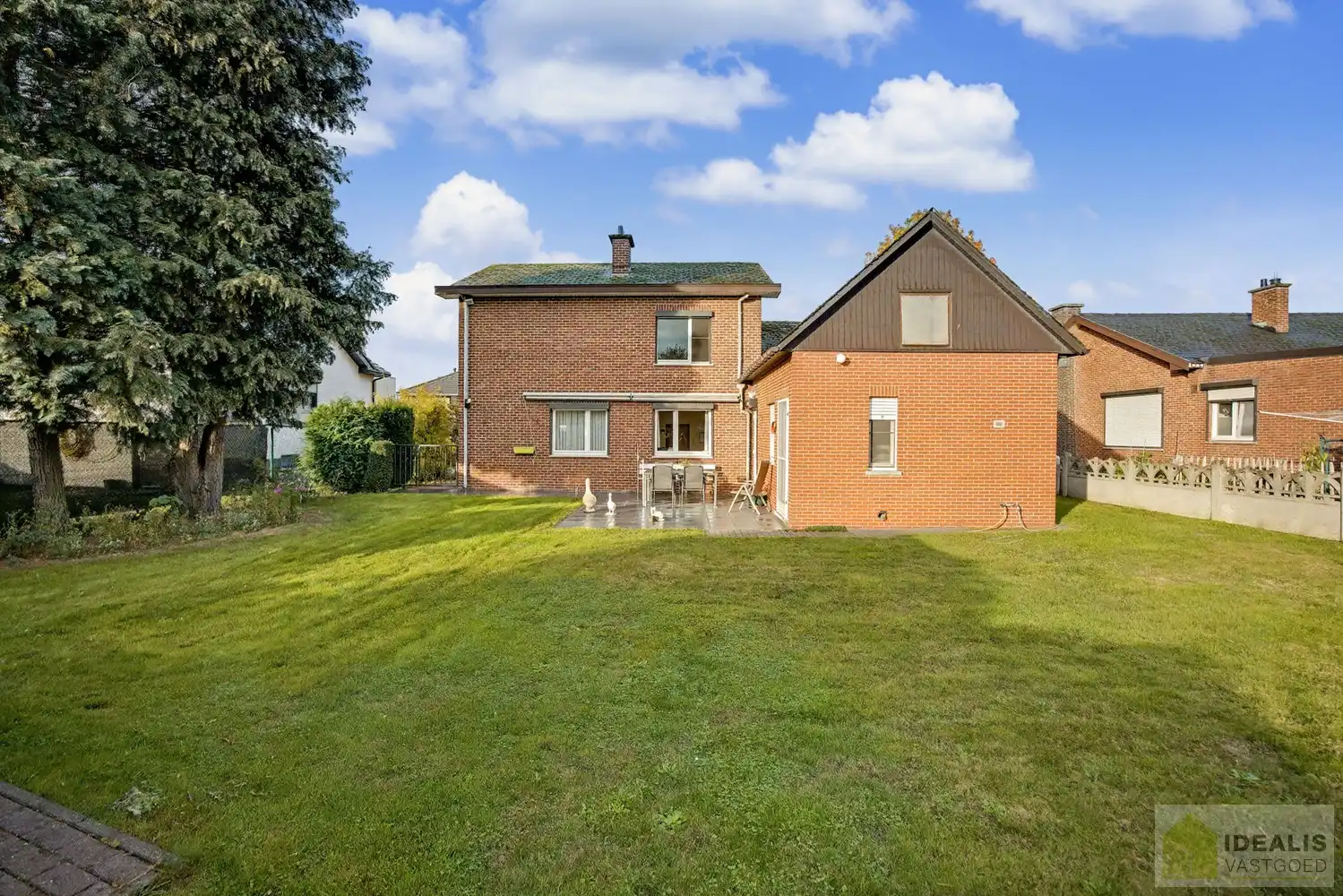 IDEALIS VASTGOED - Nabij het groen gelegen woning met een bewoonbare oppervlakte van + -125m² op een perceel van 7a59ca! Het betreft een zeer centraal gelegen woning t.o.v. grote steden als Leuven, Brussel, Antwerpen en Hasselt die vlot bereikbaar zijn door de nabijheid van de E313 en E314. Uitermate geschikt voor kandidaten op zoek naar een te renoveren woning in de groene omgeving van Linkhout!! foto 27