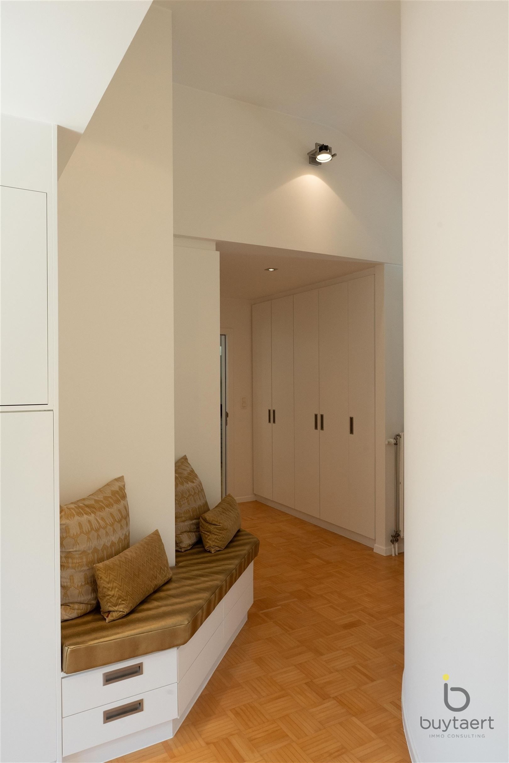 Wonen én werken in luxe familiewoning in begeerde Vriesdonkwijk foto 44