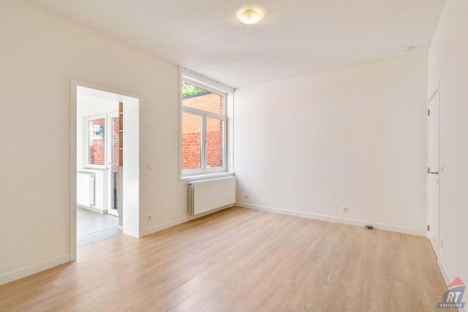 Instapklare woning met stadstuin in hartje Sint-Truiden foto 4