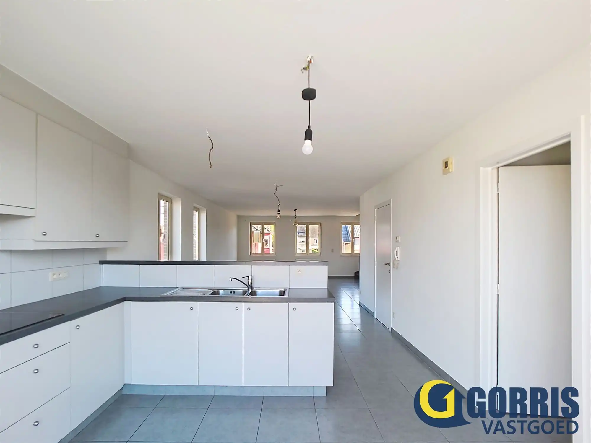 Ruim duplex-appartement met 2 slaapkamers in het centrum van Hulshout foto 5