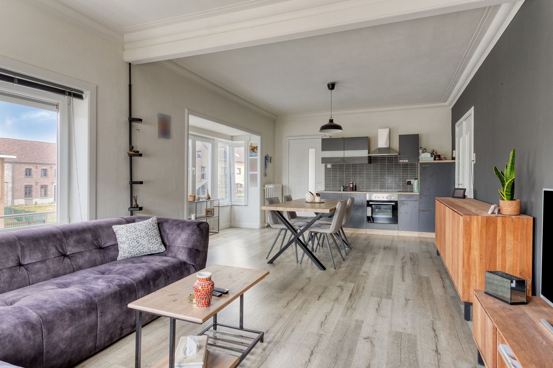 Instapklaar app.  met 3 slaapkamers, garage en terras foto 7