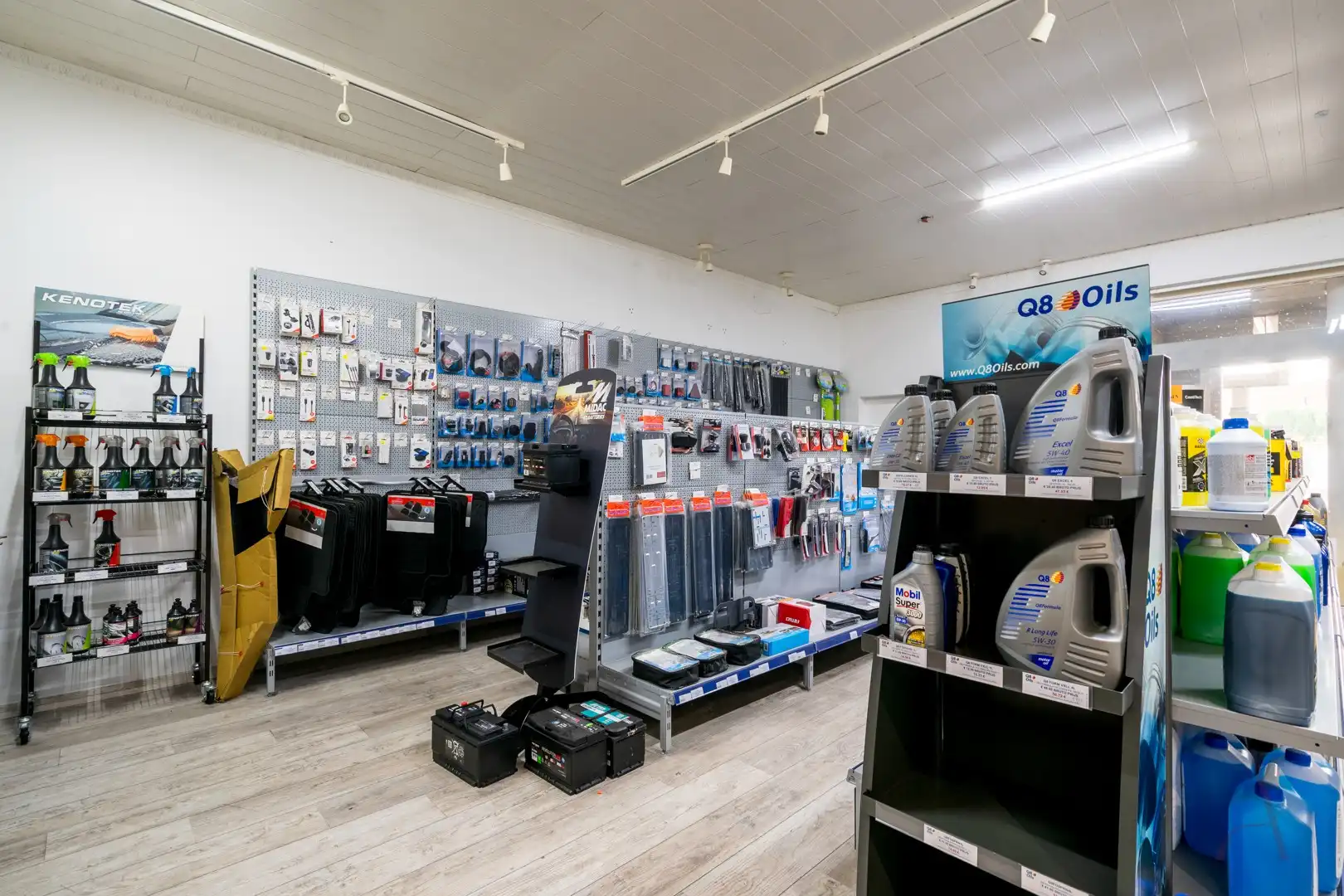 IN OPTIE - Verhuurde handelsruimte van 90m² met investeringspotentieel nabij het centrum van Maasmechelen foto 6