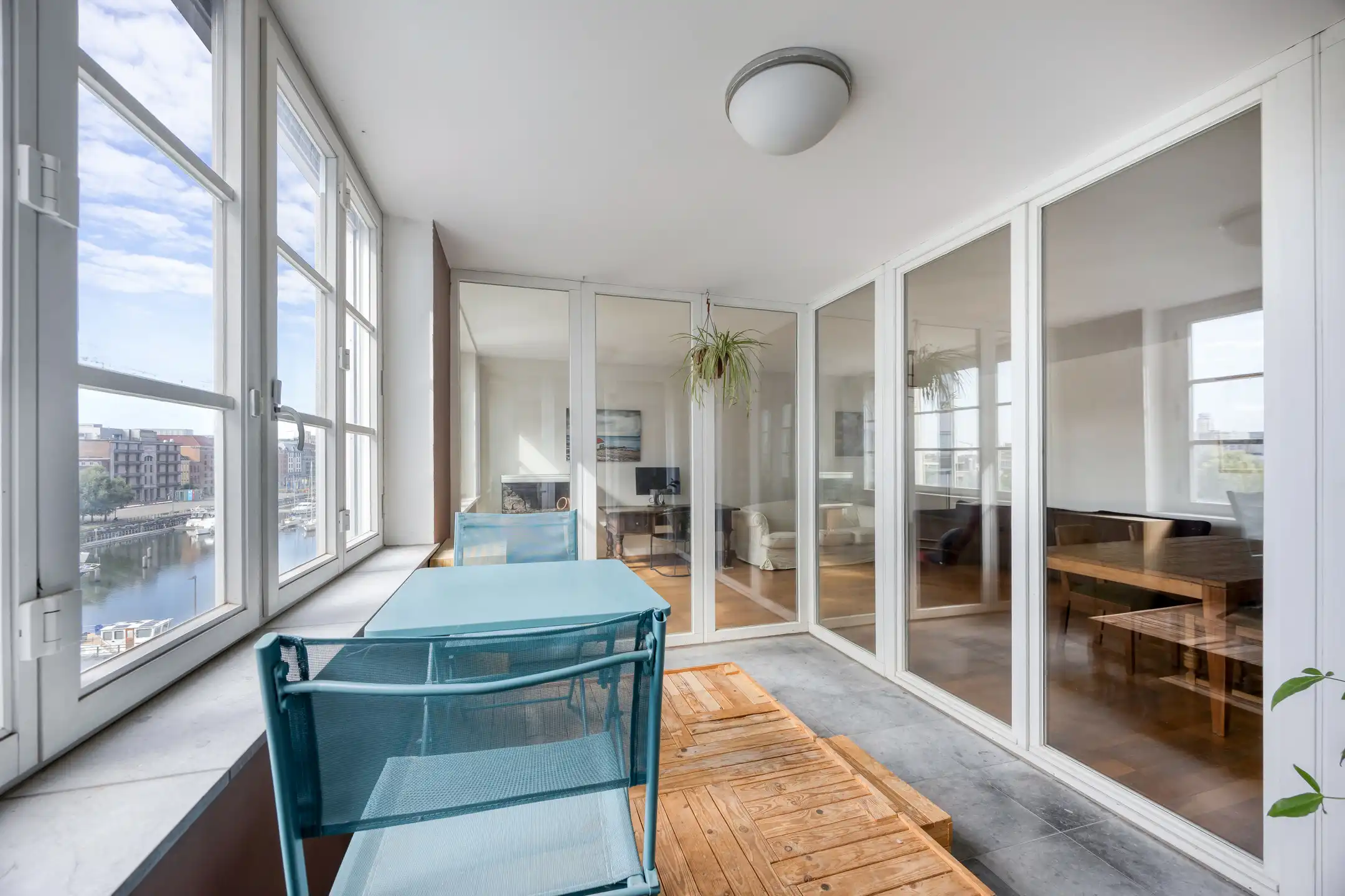 Royaal 2-slaapkamerappartement in het Koninklijk Entrepot foto 12