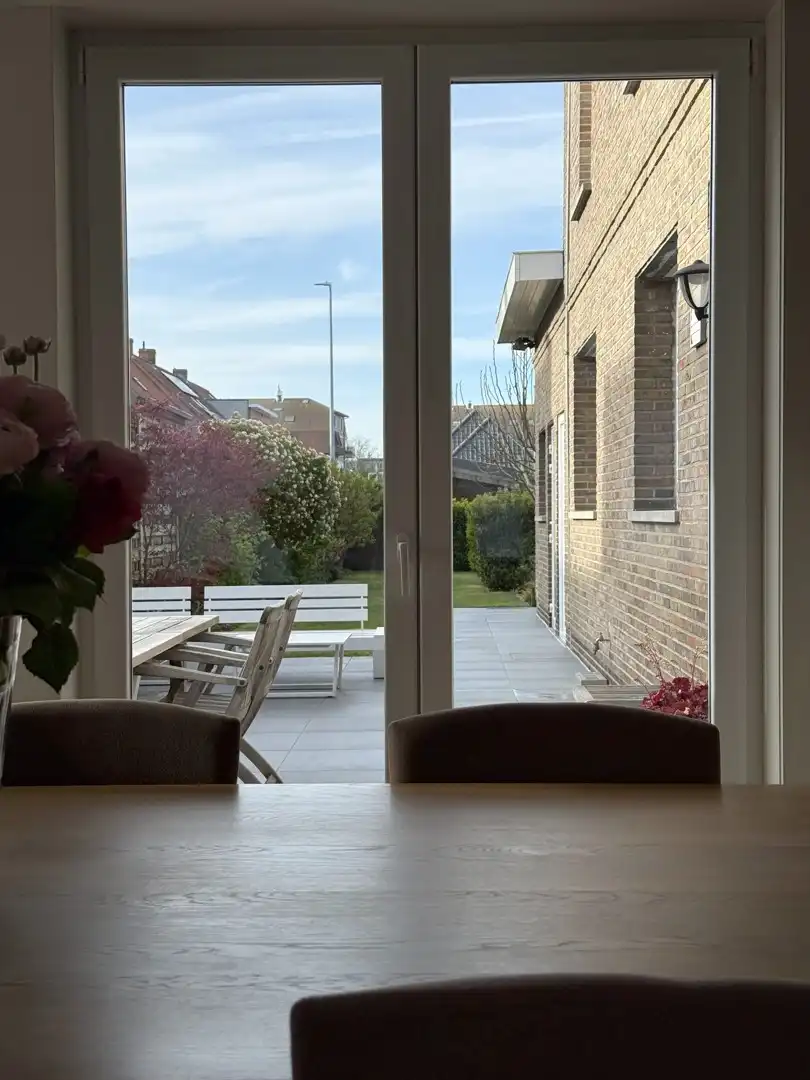 Halfopen bebouwing in centrum van Emelgem met zuiders gerichte tuin, 5 slaapkamers en EPC label C  (geen renovatieverplichting) foto 4