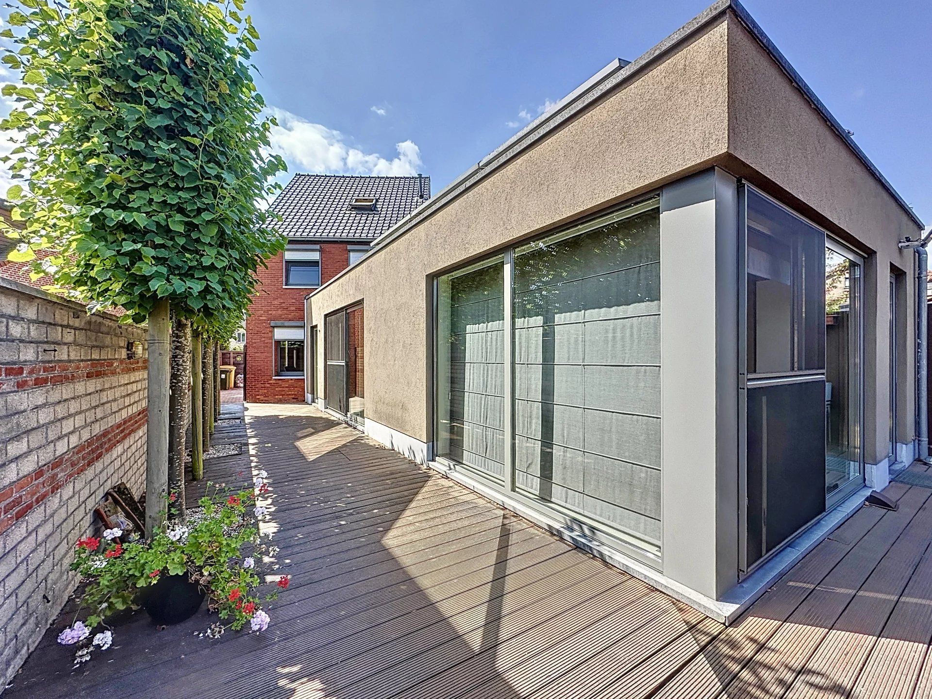 Moderne instapklare woning met 3 slaapkamers op mooi perceel foto 31