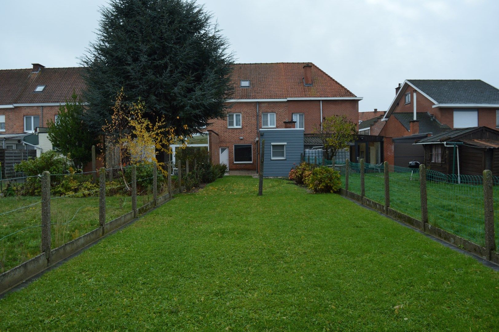 Ruime gezinswoning met 3 slaapkamers in Kuurne met vlotte bereikbaarheid foto 11