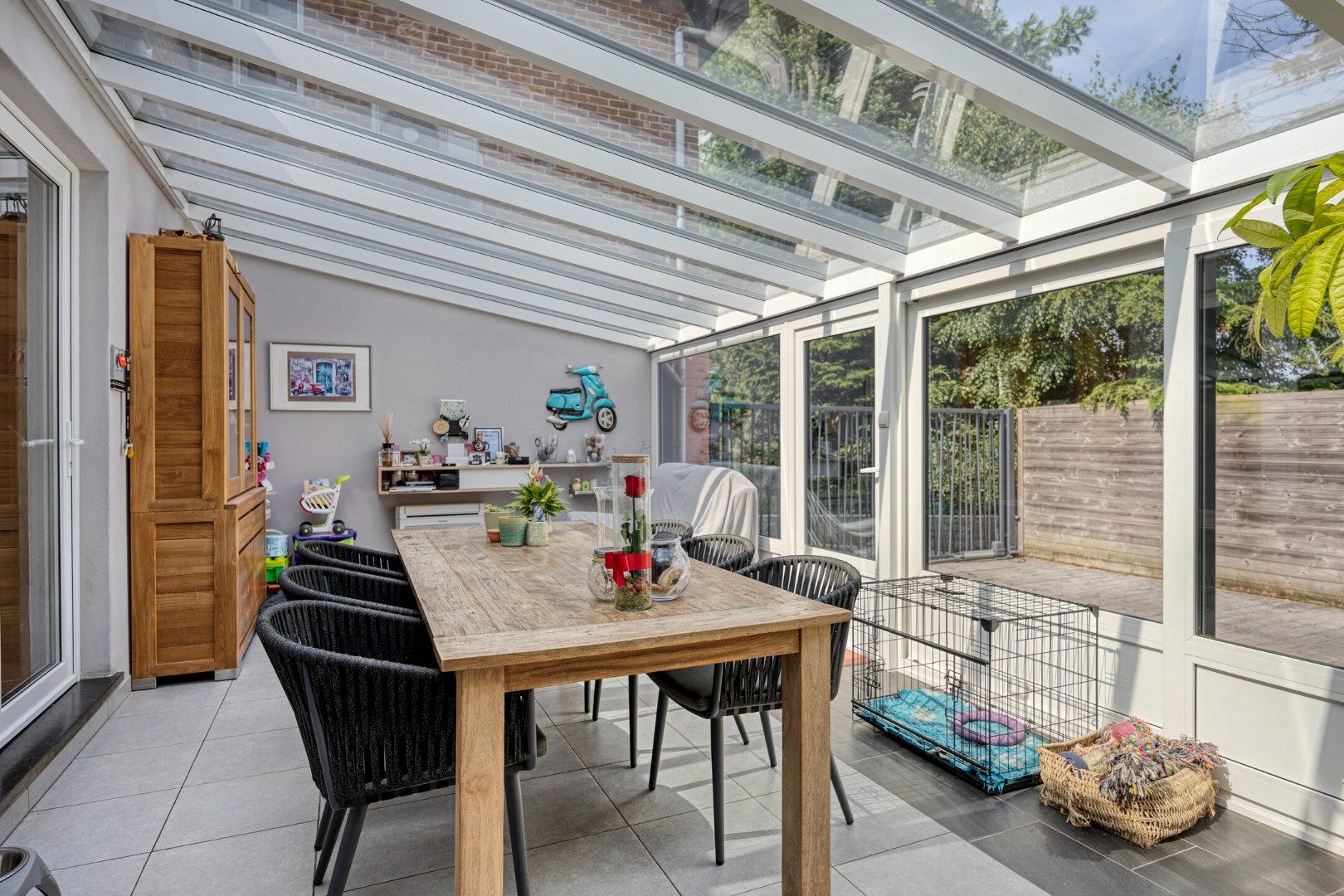 Ruime halfopen bebouwing met grote tuin op fietsafstand van het centrum van Tongeren foto 13