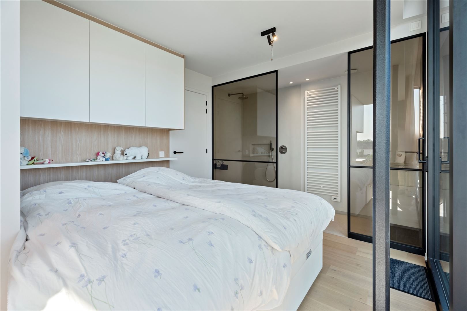 Splinternieuwe penthouse met grote terrassen in topgebouw foto 15