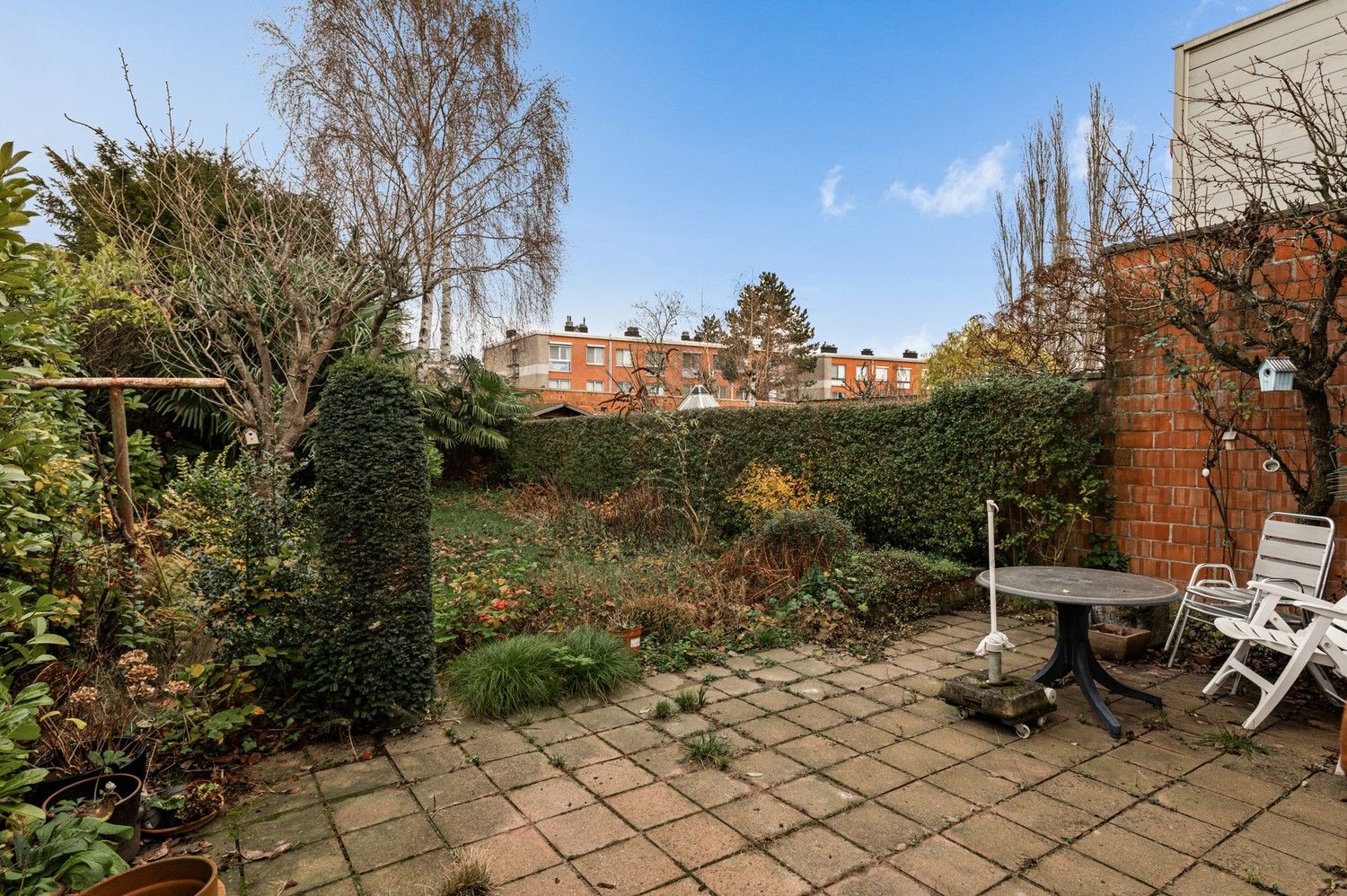 Ruime halfopen bebouwing met garages op uitstekende ligging foto 22