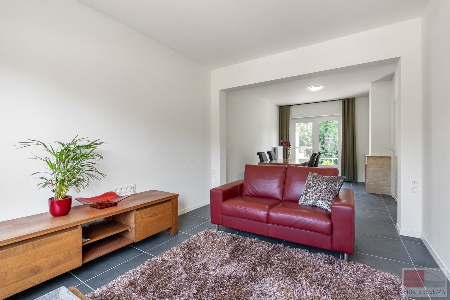 Halfvrijstaande woning uit 1969 op een perceel van 635m², woonopp. 154 m² foto 10