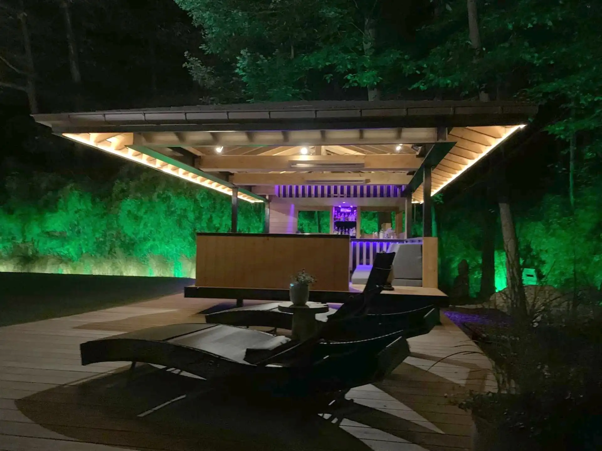 Villa met prachtige tuin, zwembad en bijgebouwen op 2.063m². foto 40