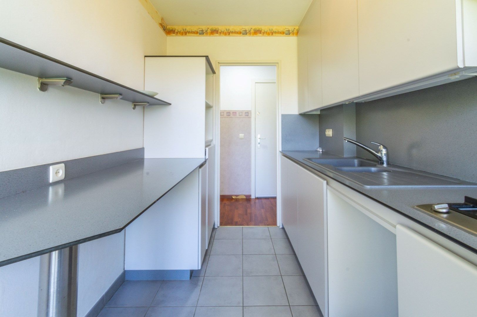 Een goed gelegen appartement te Anderlecht! foto 15