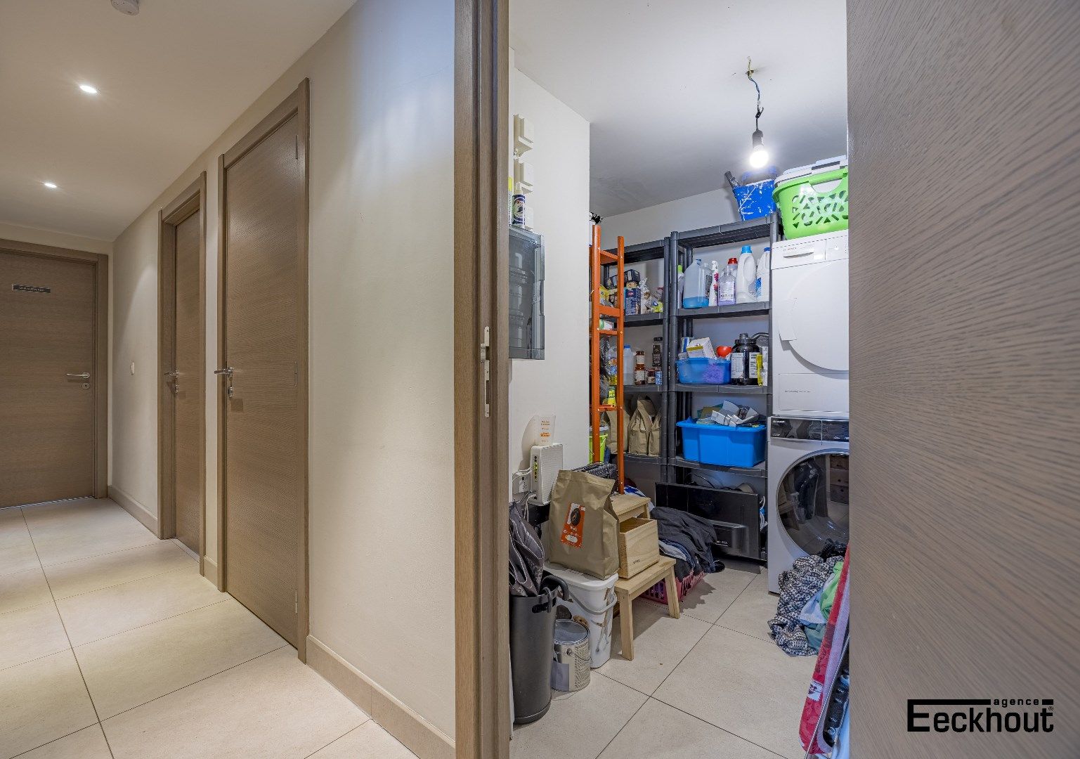Zeer ruim en modern 3-slaapkamerappartement! foto 16