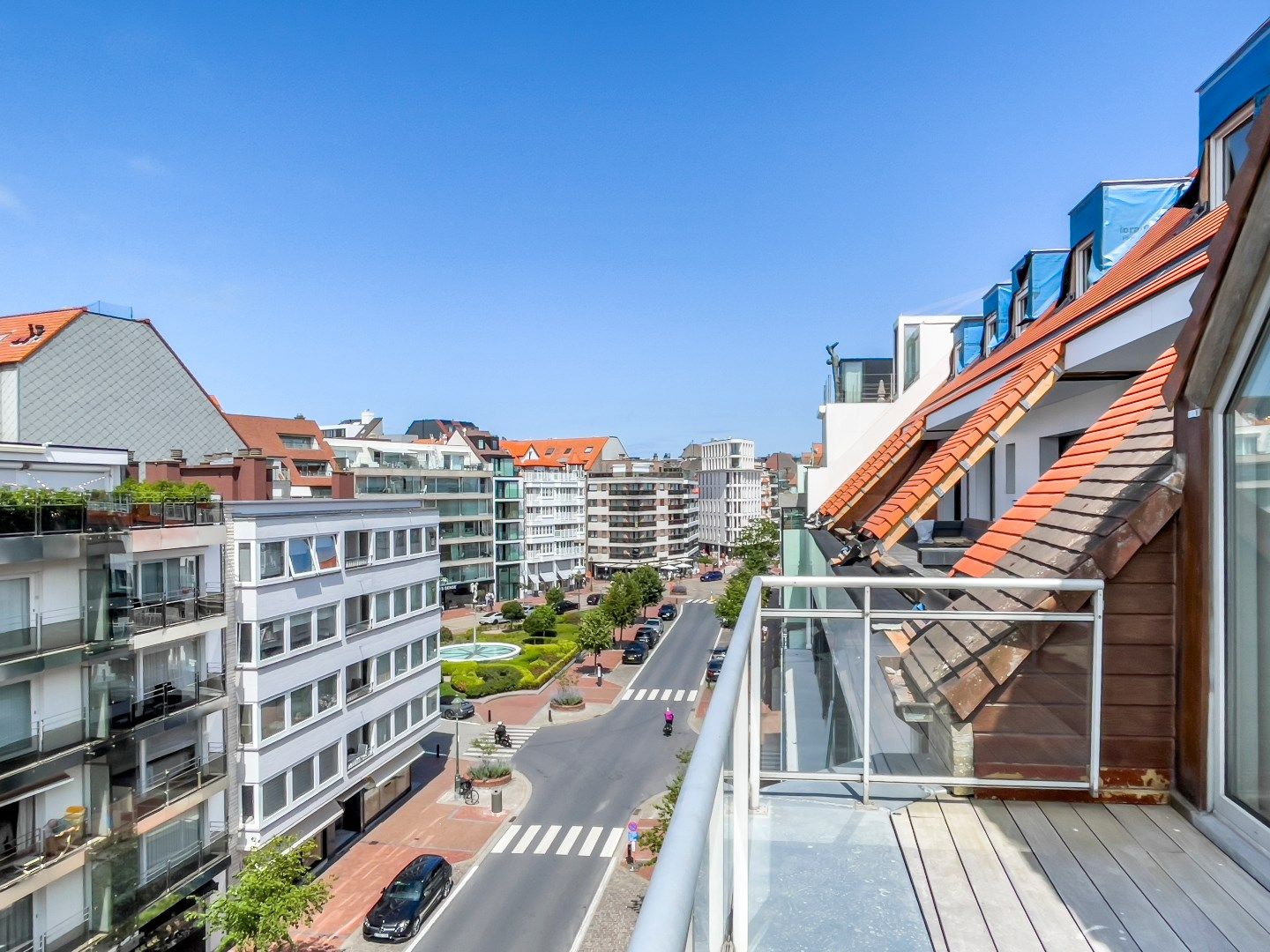 ()=>{if(producerUpdateValueVersion(node),producerAccessed(node),node.value===ERRORED)throw node.error;return node.value} 8300 Knokke