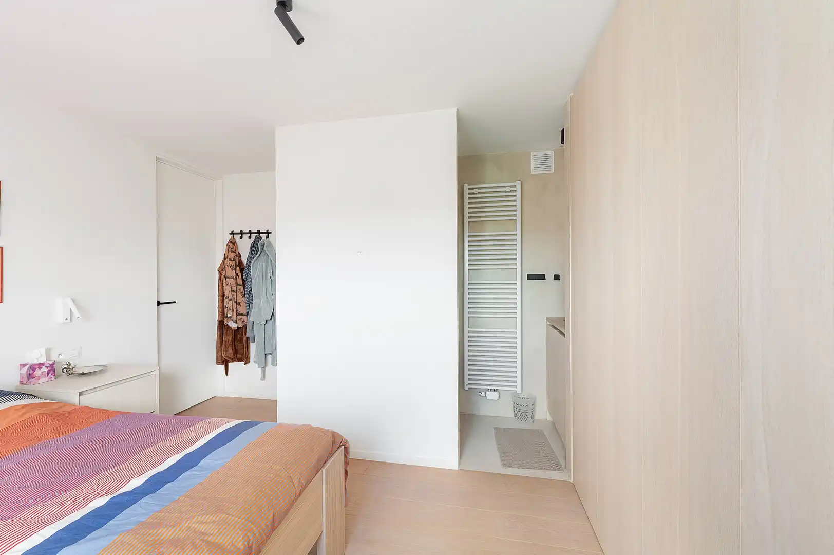 Instapklare duplex appartement met drie slaapkamers en een ruim zonneterras. foto 26