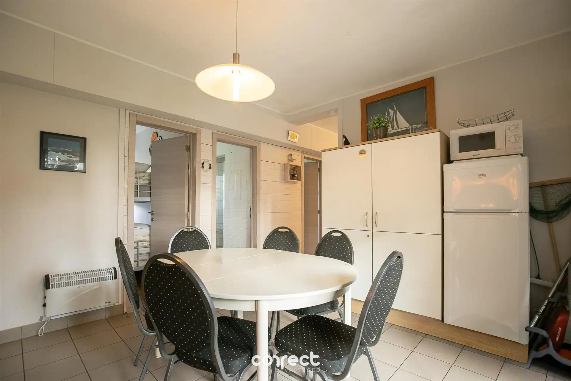 Gelijkvloers 2 slaapkamerappartement. foto 4