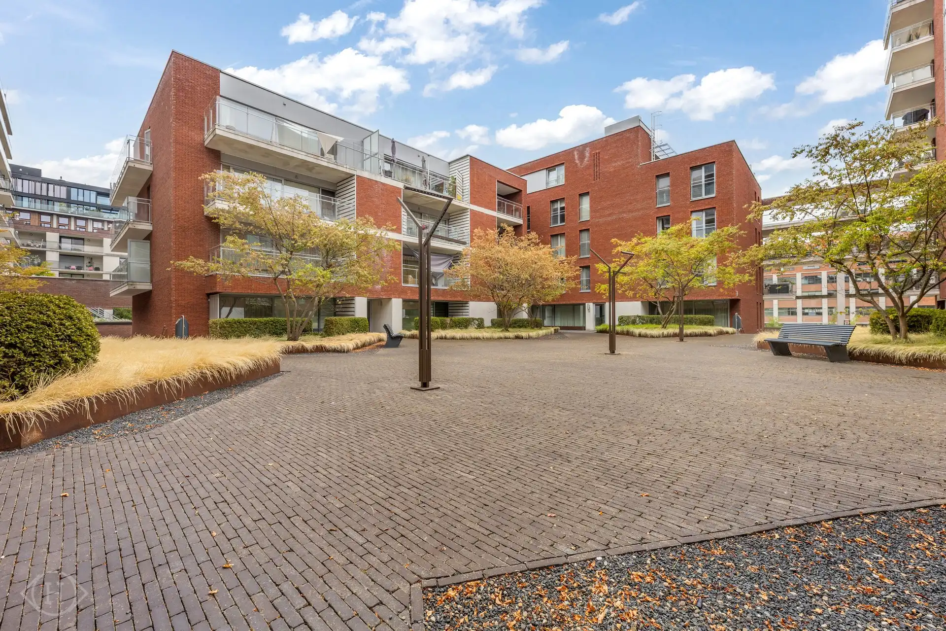 Lichtrijk 1-slaapkamerappartement aan de Vaartkom foto 17