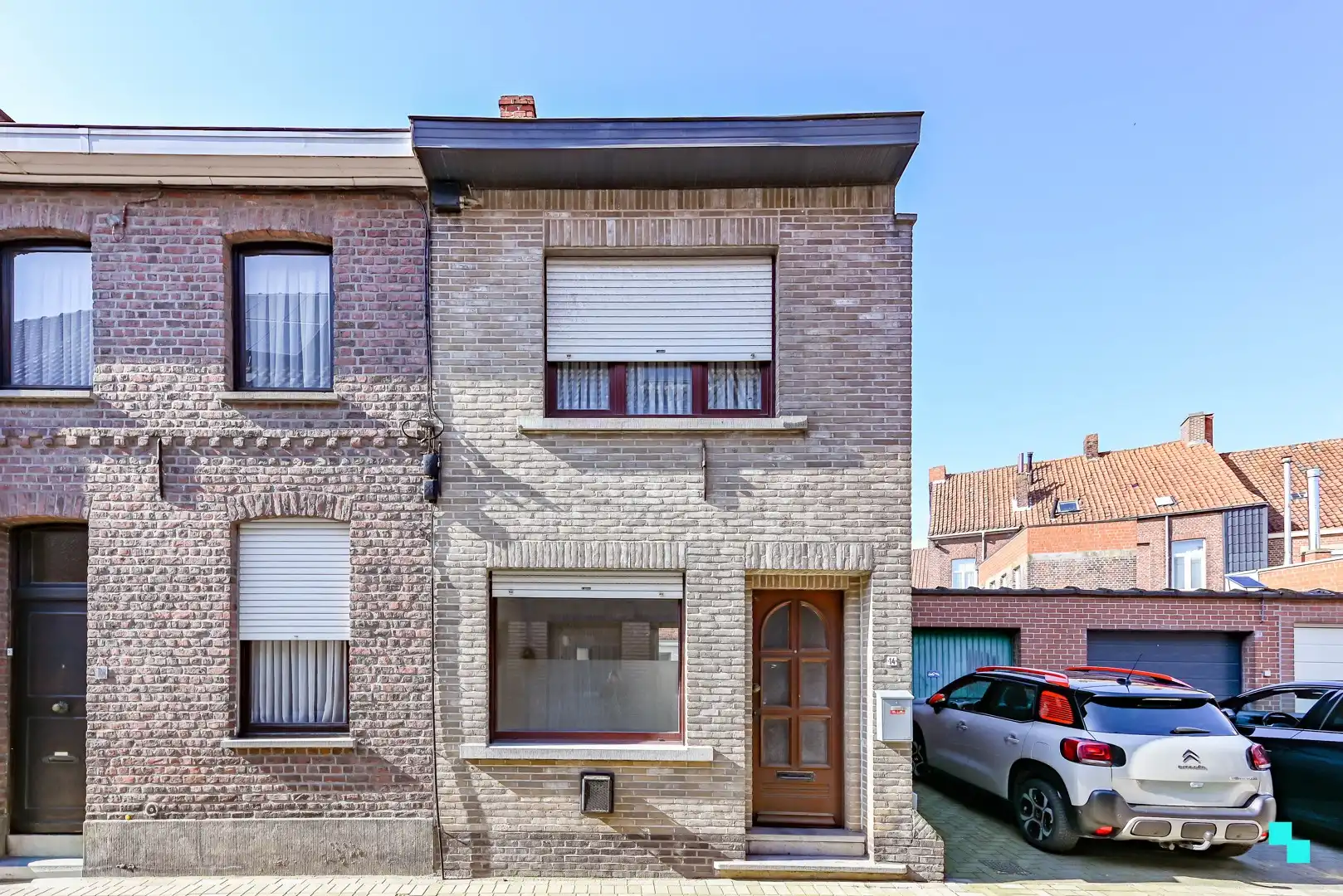 Te renoveren ééngezinswoning met garage te Izegem foto 24