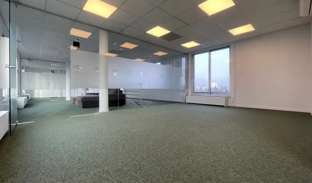 Kantoren te huur in Quinten Building in Berchem foto 8