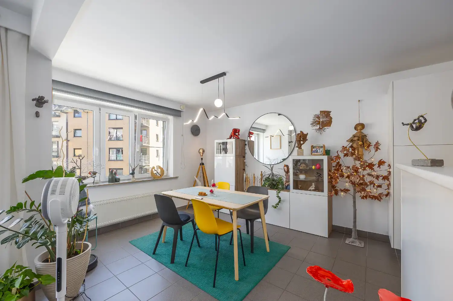Ruim drie slaapkamer hoek-appartement op centrale ligging! foto 8