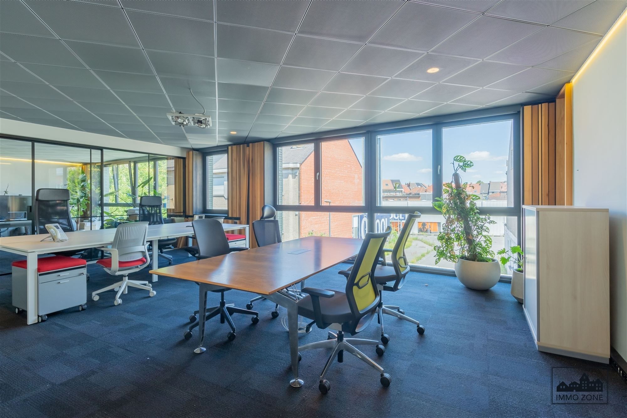 Meerdere kanttoorruimtes te regio Gent-Dampoort foto 2