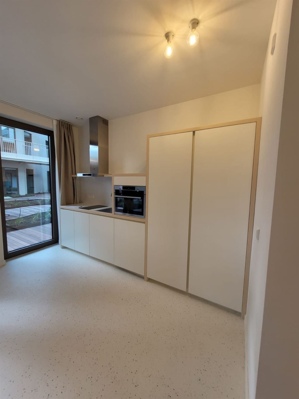 Prachtige hoogwaardige nieuwbouw studentenkamer in hartje Leuven.  foto 7