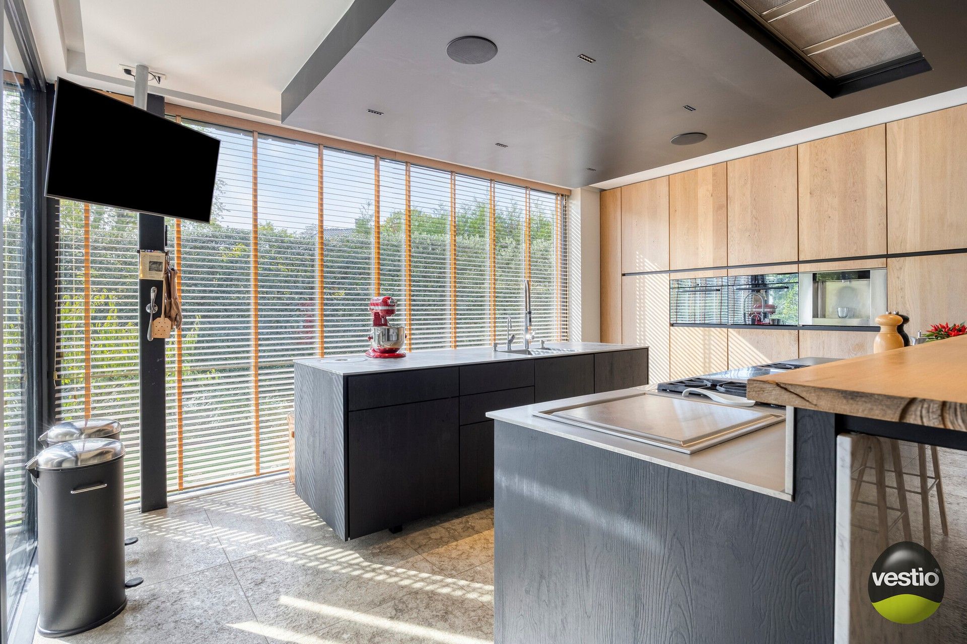 Moderne villa in de gegeerde Mombeekdreef – luxe, licht en rust op een toplocatie in Hasselt foto 9