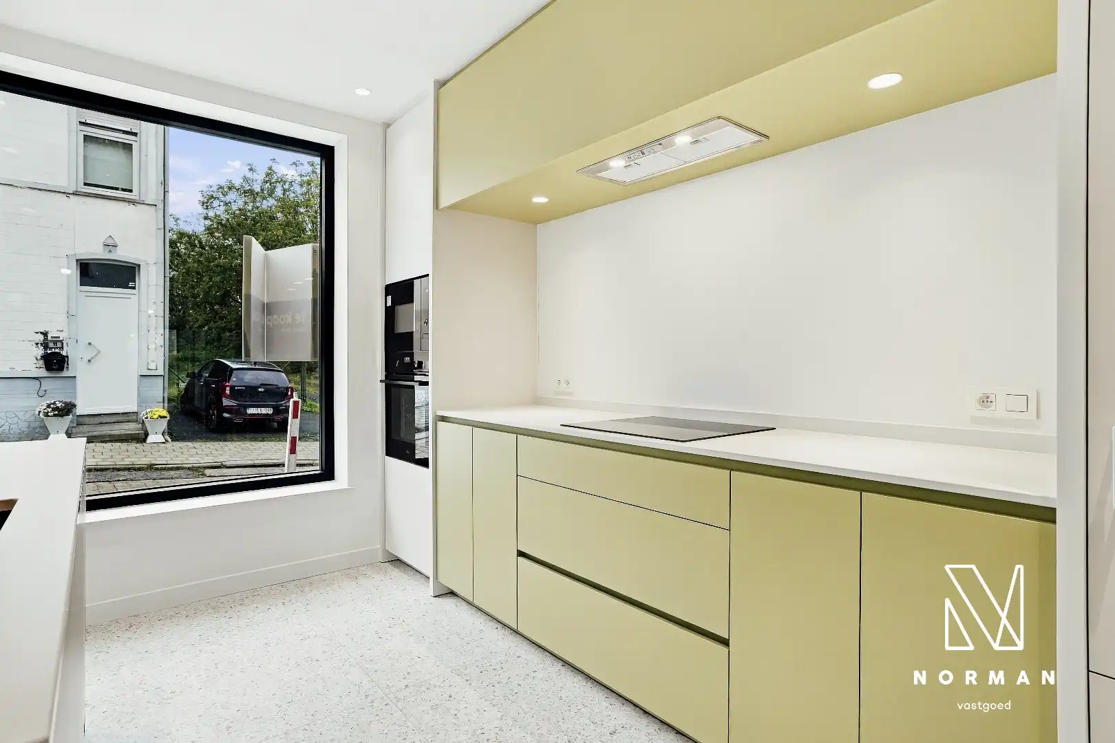 Grote woning met grote garage, 3 kamers en vele troeven! foto 10