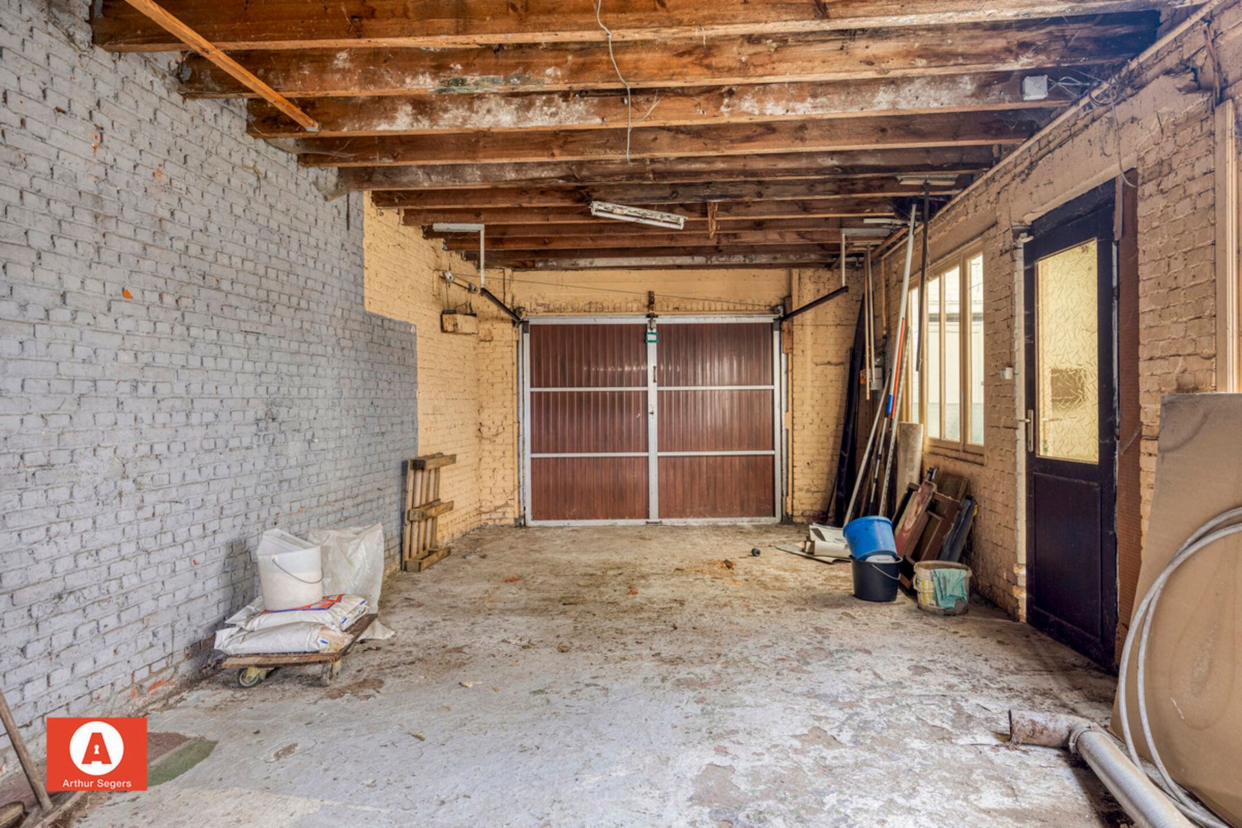 Rustig gelegen renovatieproject nabij het centrum van Opstal foto 21