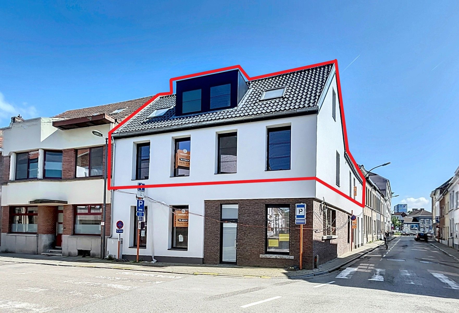 Duplex appartement met 4 slaapkamers en terras nabij centrum foto 3