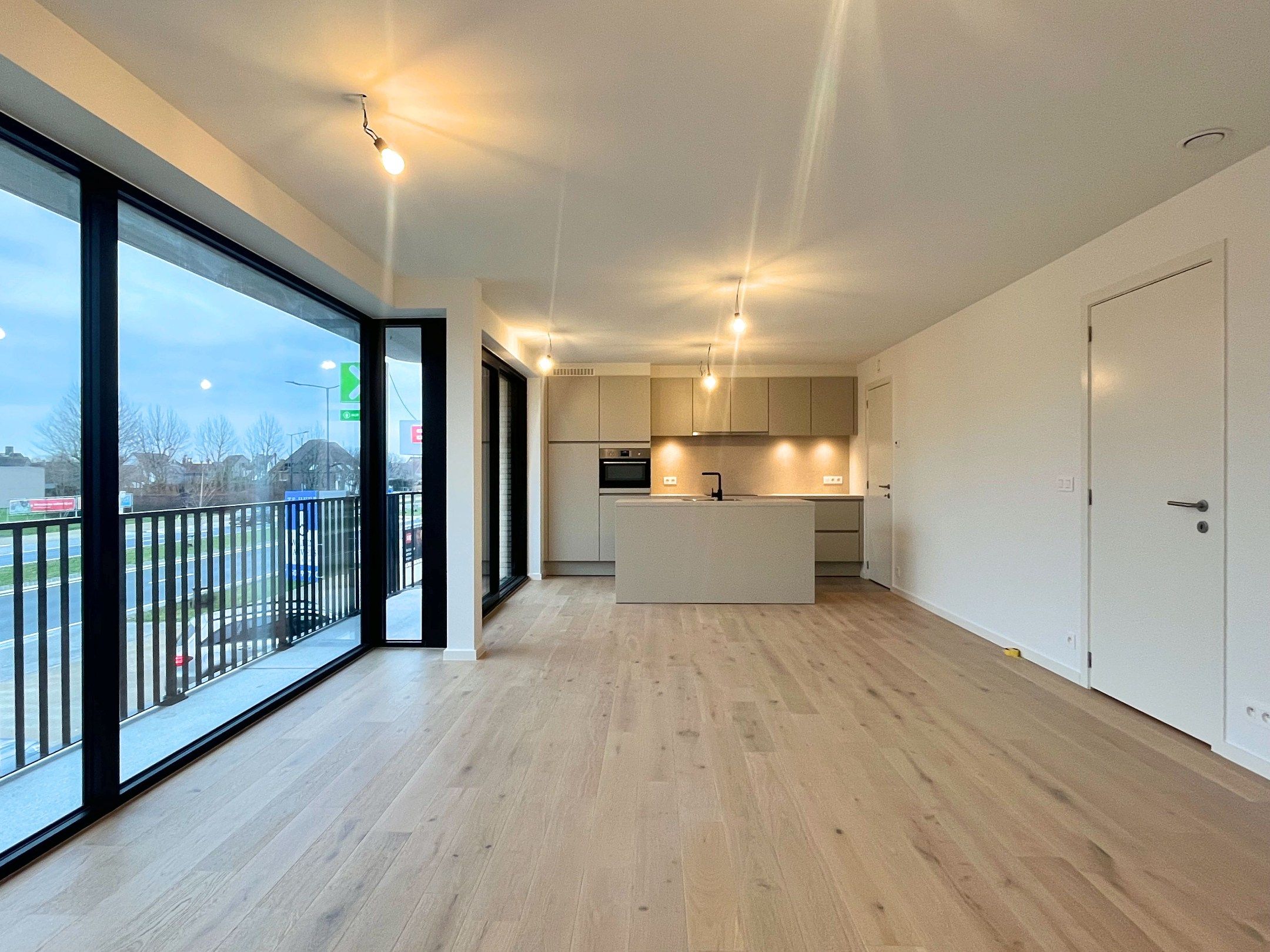 Appartement met 3 kamers en parkeerplaats te Knokke foto 9