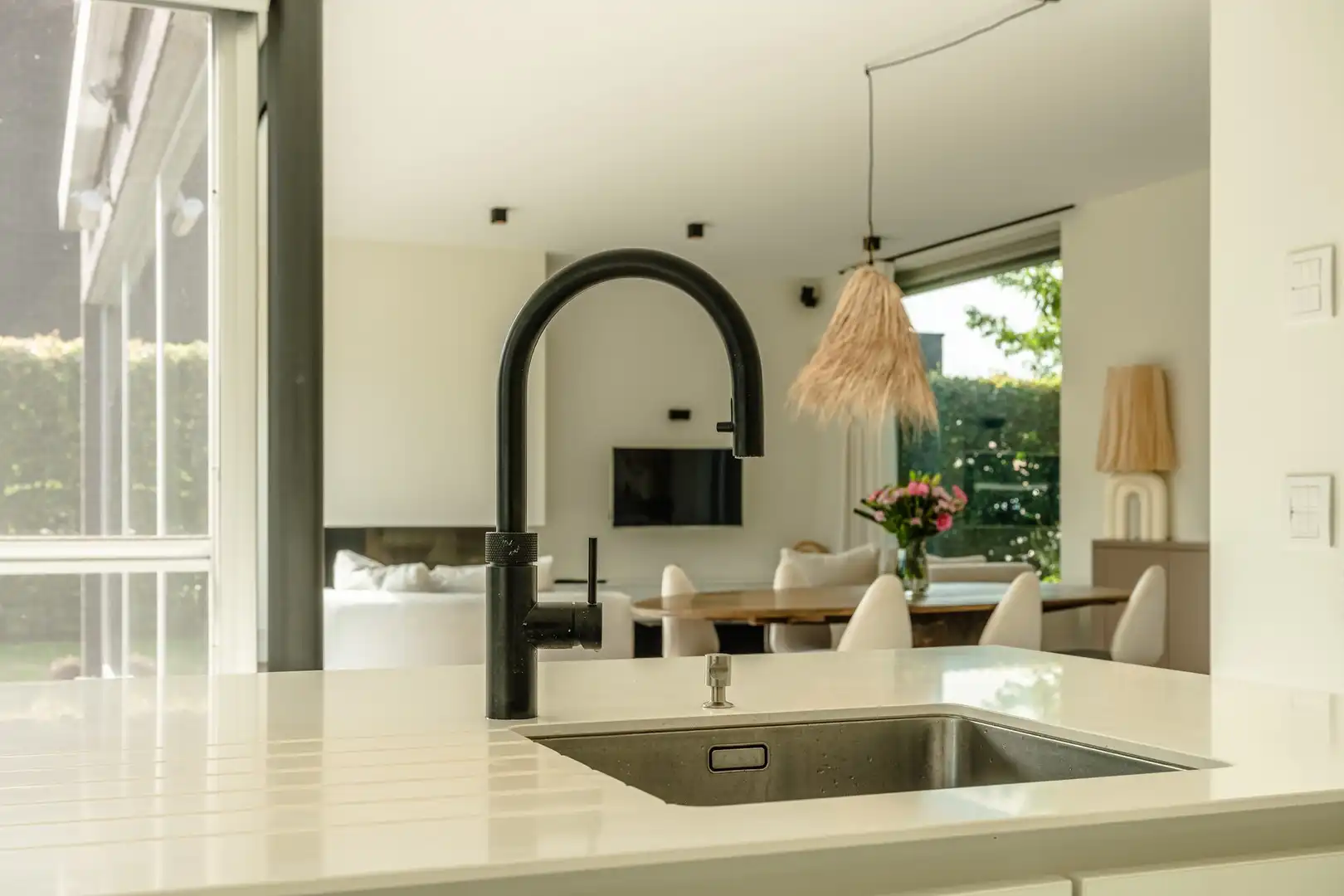 Exclusieve villa met zwemvijver op een absolute toplocatie in Bornem foto 11