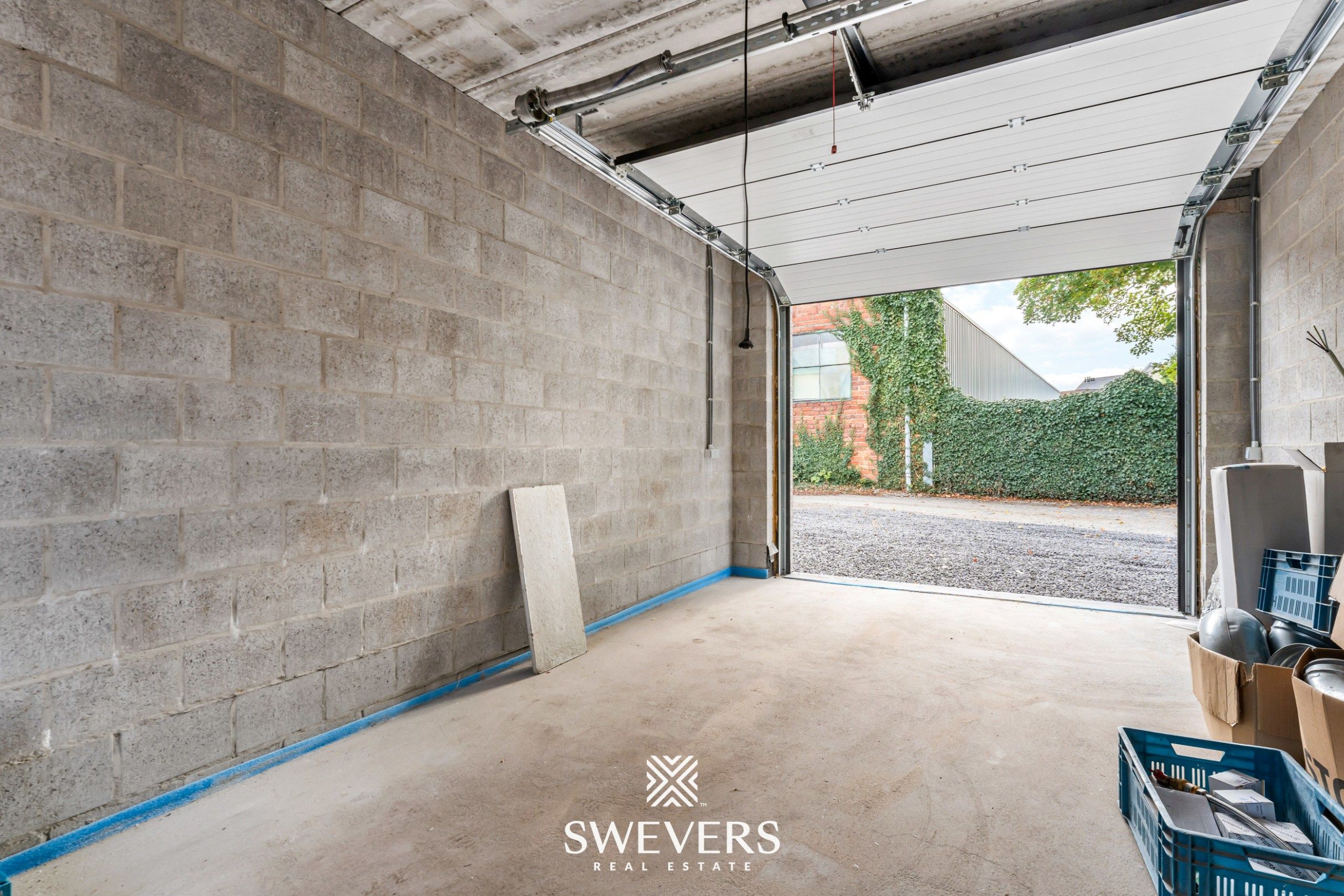 Ruim duplexappartement met groot terras en garage in Helchteren foto 28