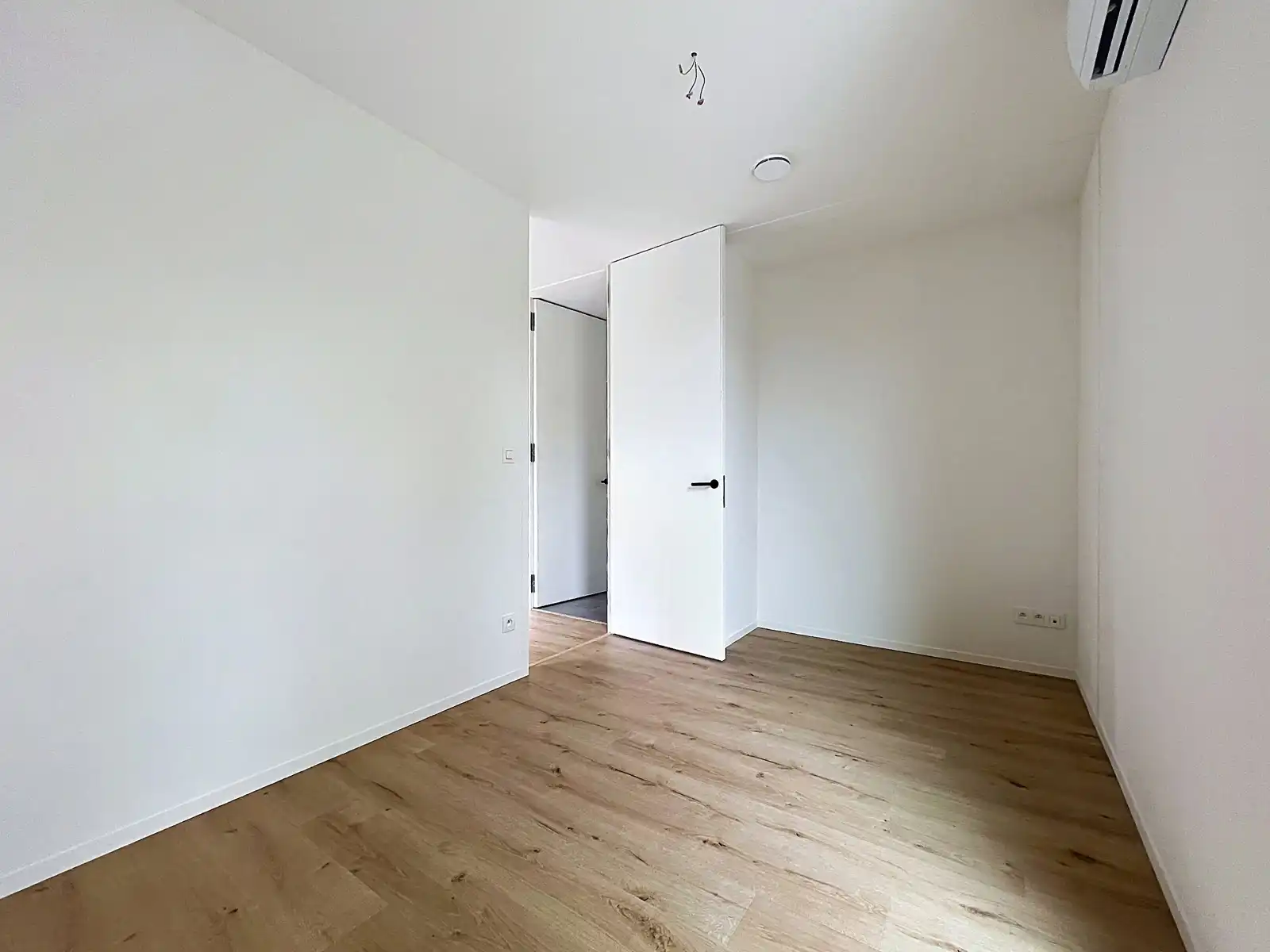 Instapklare nieuwbouwwoning – incl. BTW & registratie €359.090 ✨ foto 14