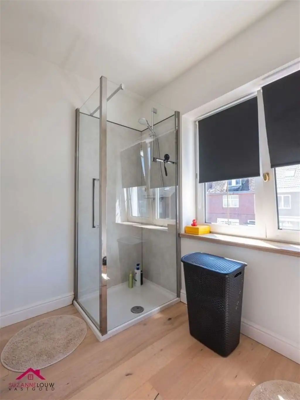 Op te frissen woning in gesloten bebouwing foto 22