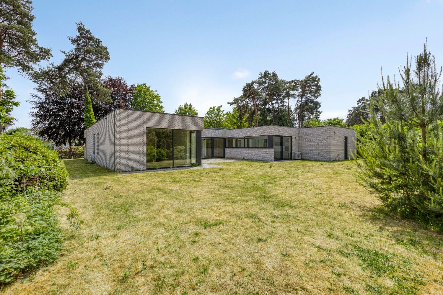 ()=>{if(producerUpdateValueVersion(node),producerAccessed(node),node.value===ERRORED)throw node.error;return node.value} Pieter Paul Rubensdreef 3 - 3920 Lommel