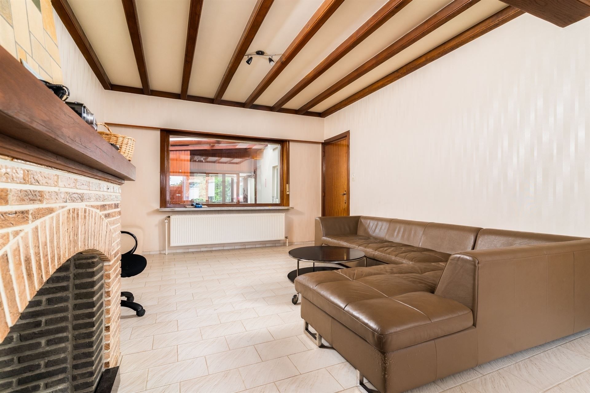 Charmante te renoveren woning op terrein van 500 m² foto 7