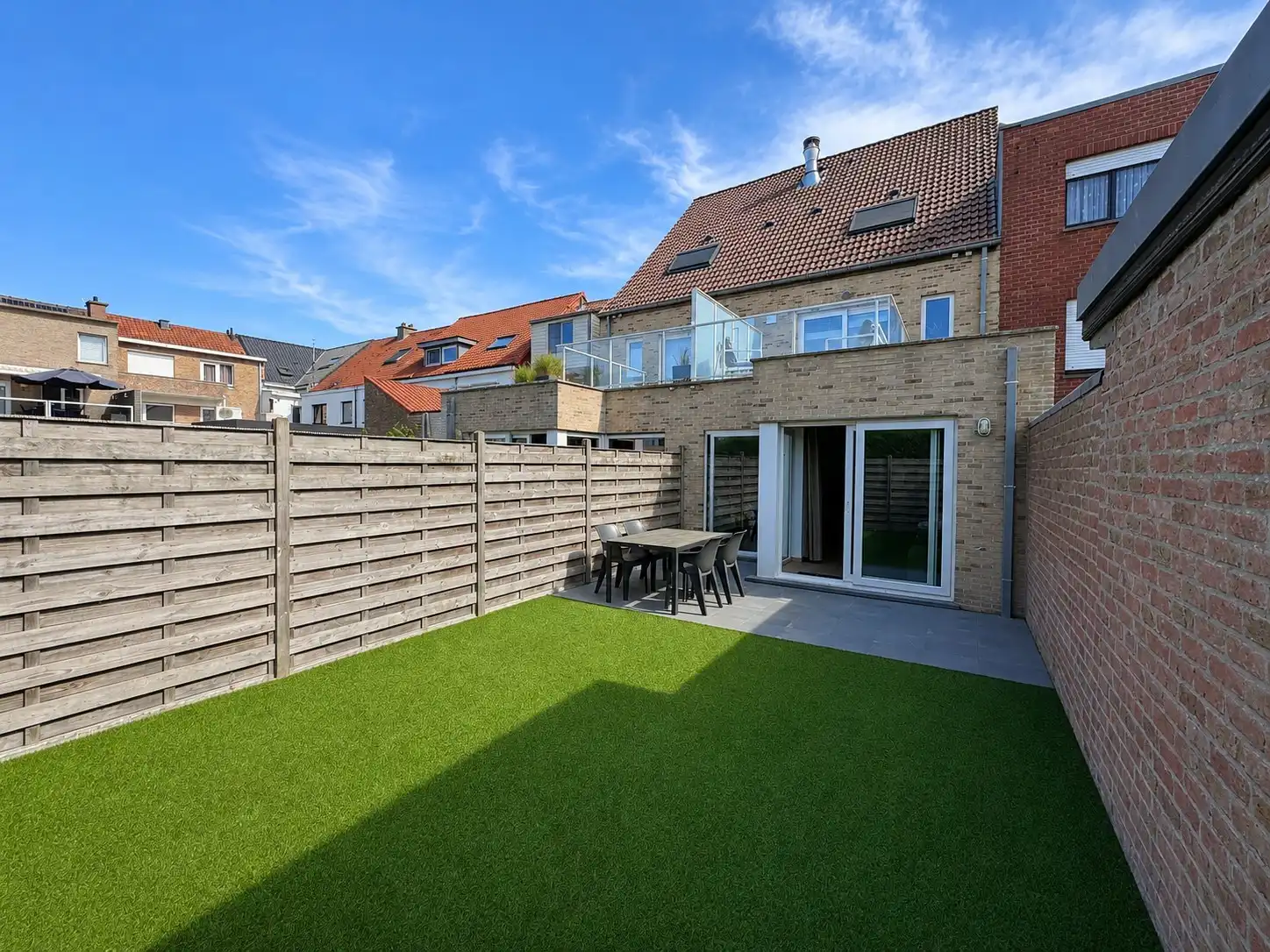 Charmant gelijkvloers appartement met privatieve tuin in het hart van De Haan. foto 12