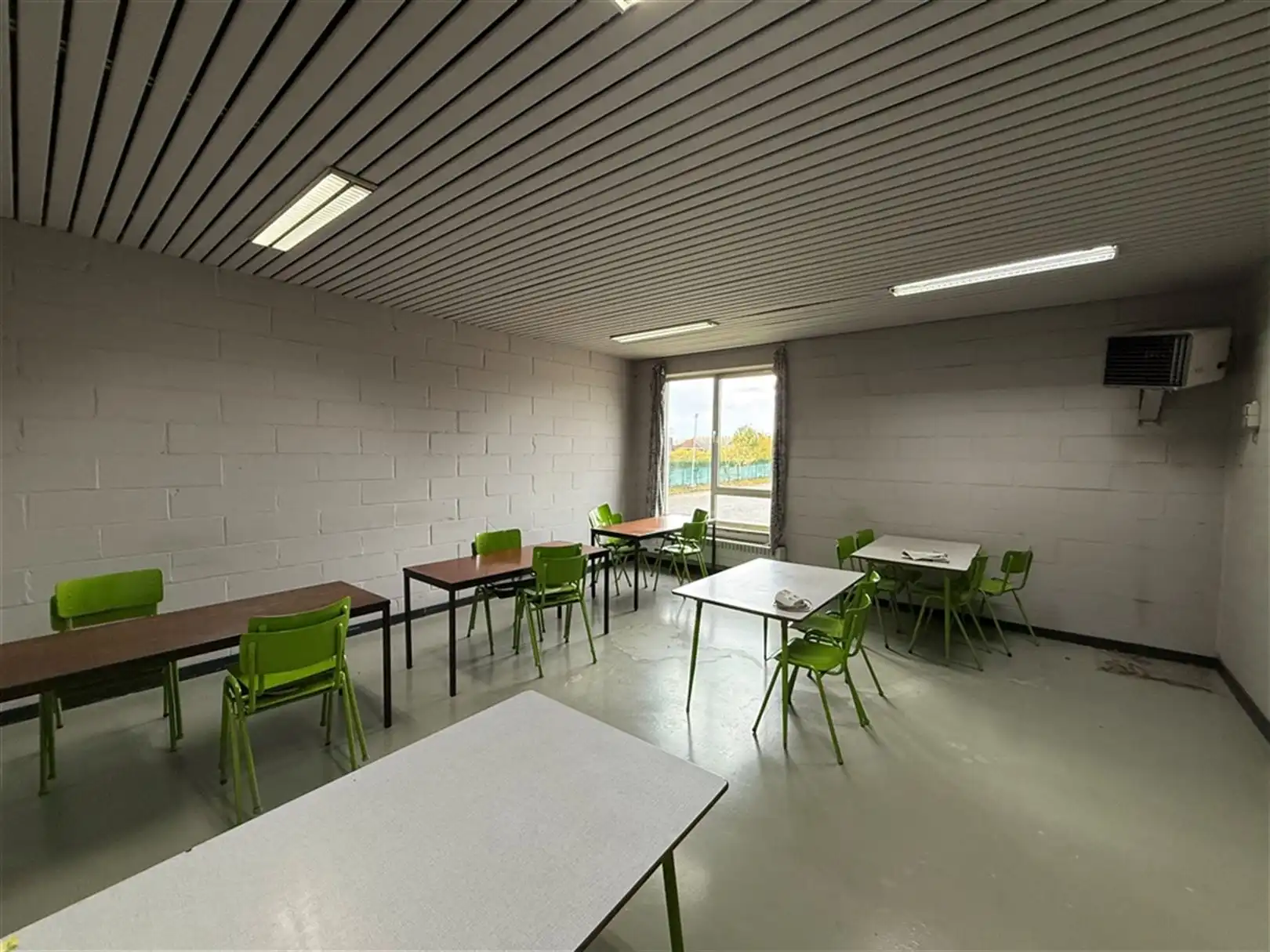 Bedrijfssite op zichtlocatie Bilzen-Hoeselt foto 11