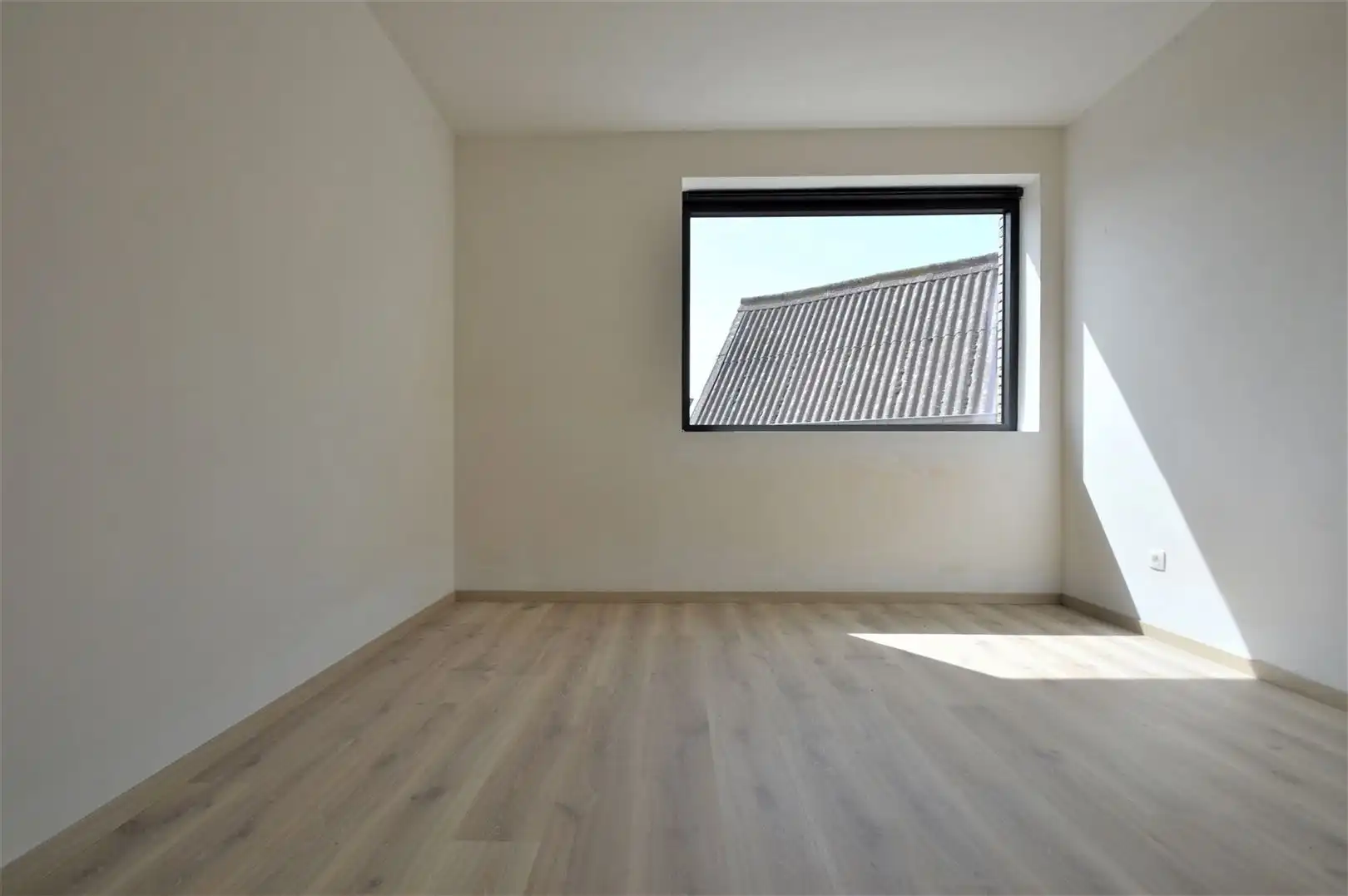 Prachtig appartement op eerste verdieping met garage in de nieuwbouw residentie “Kastelaar”  foto 8