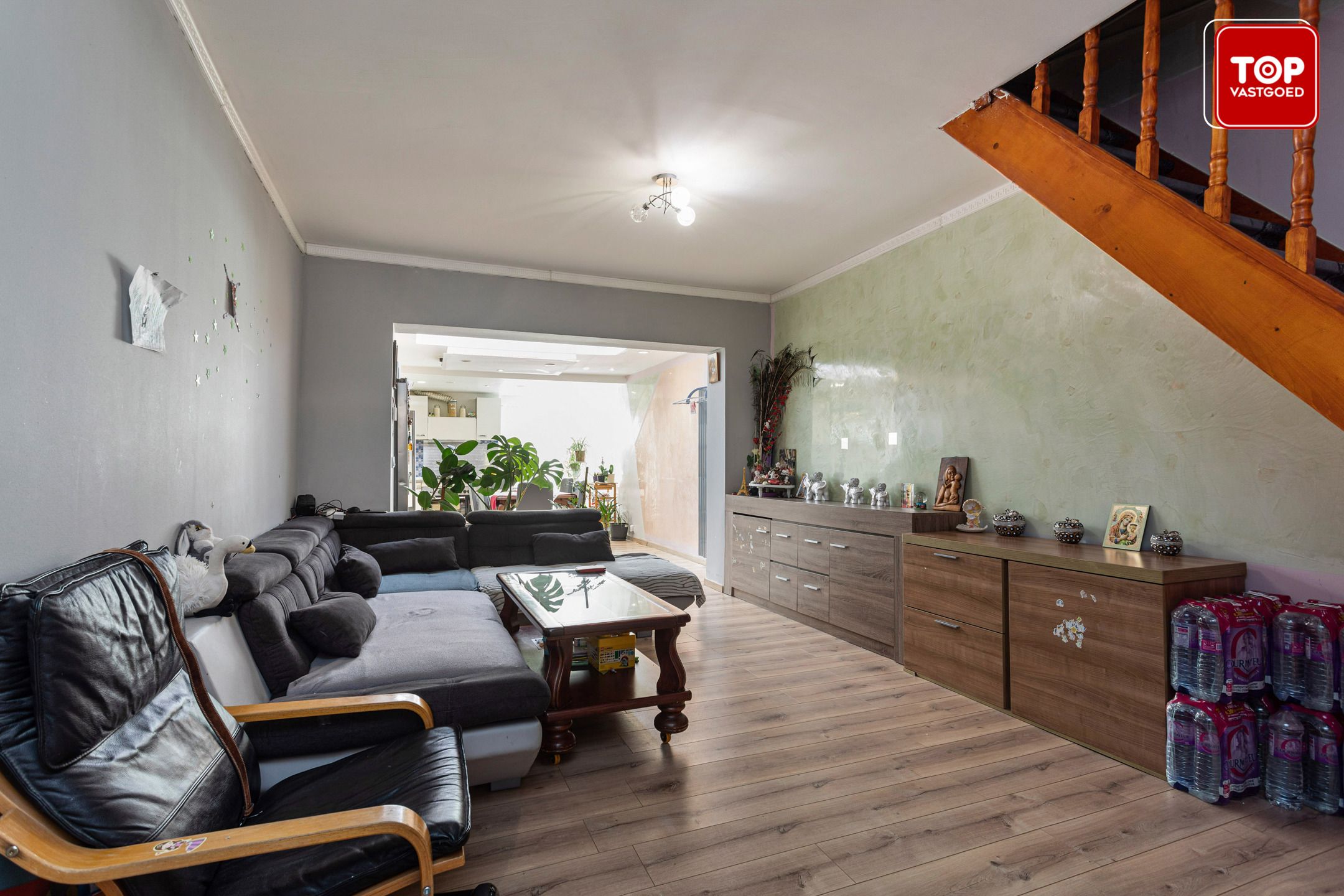 Woning met 3 slaapkamers en leuke stadstuin foto 2