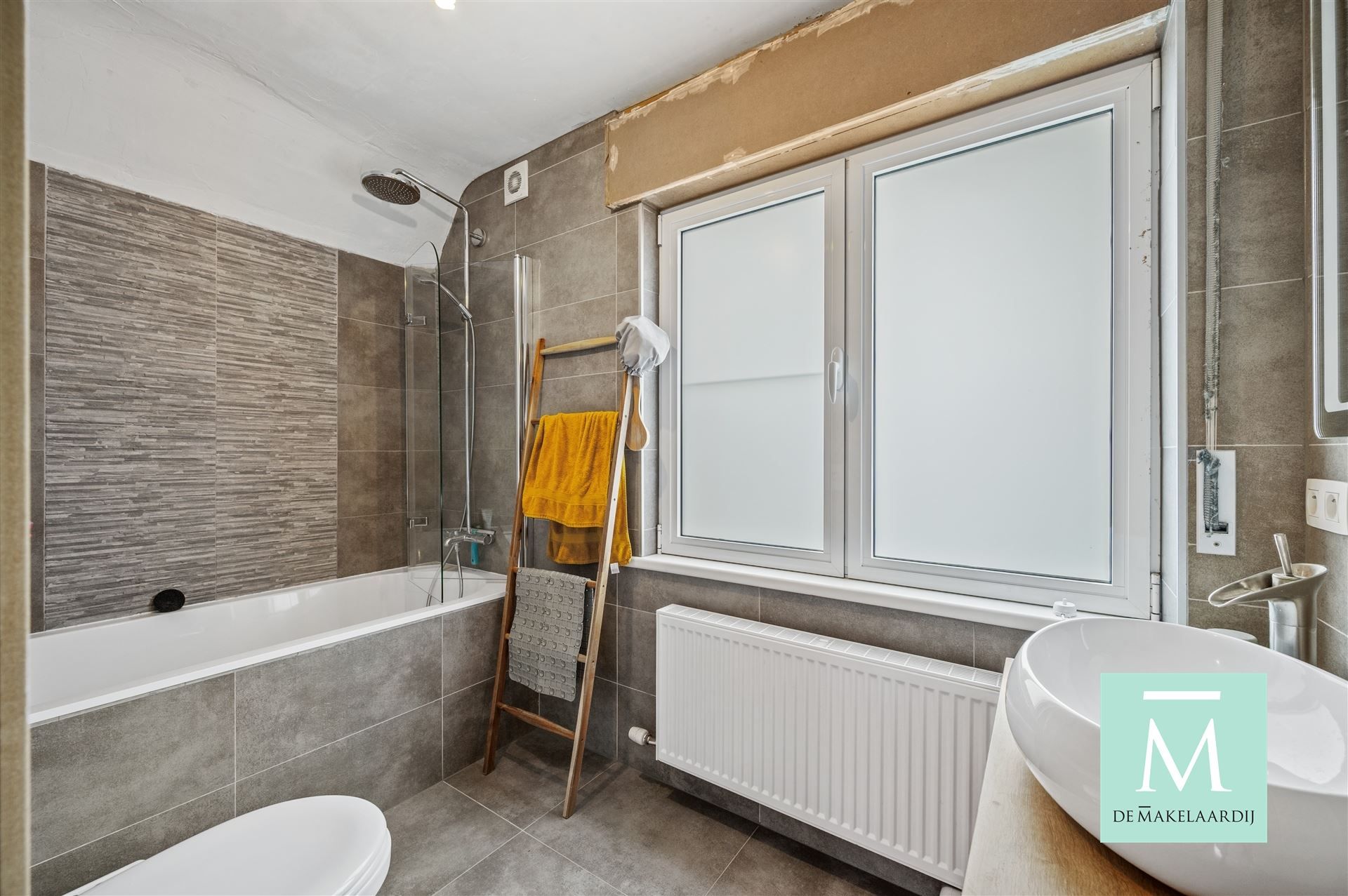 Zeer goed gelegen woning met 3 slaapkamers (mogelijk 4) in centrum St-Katelijne-Waver foto 11