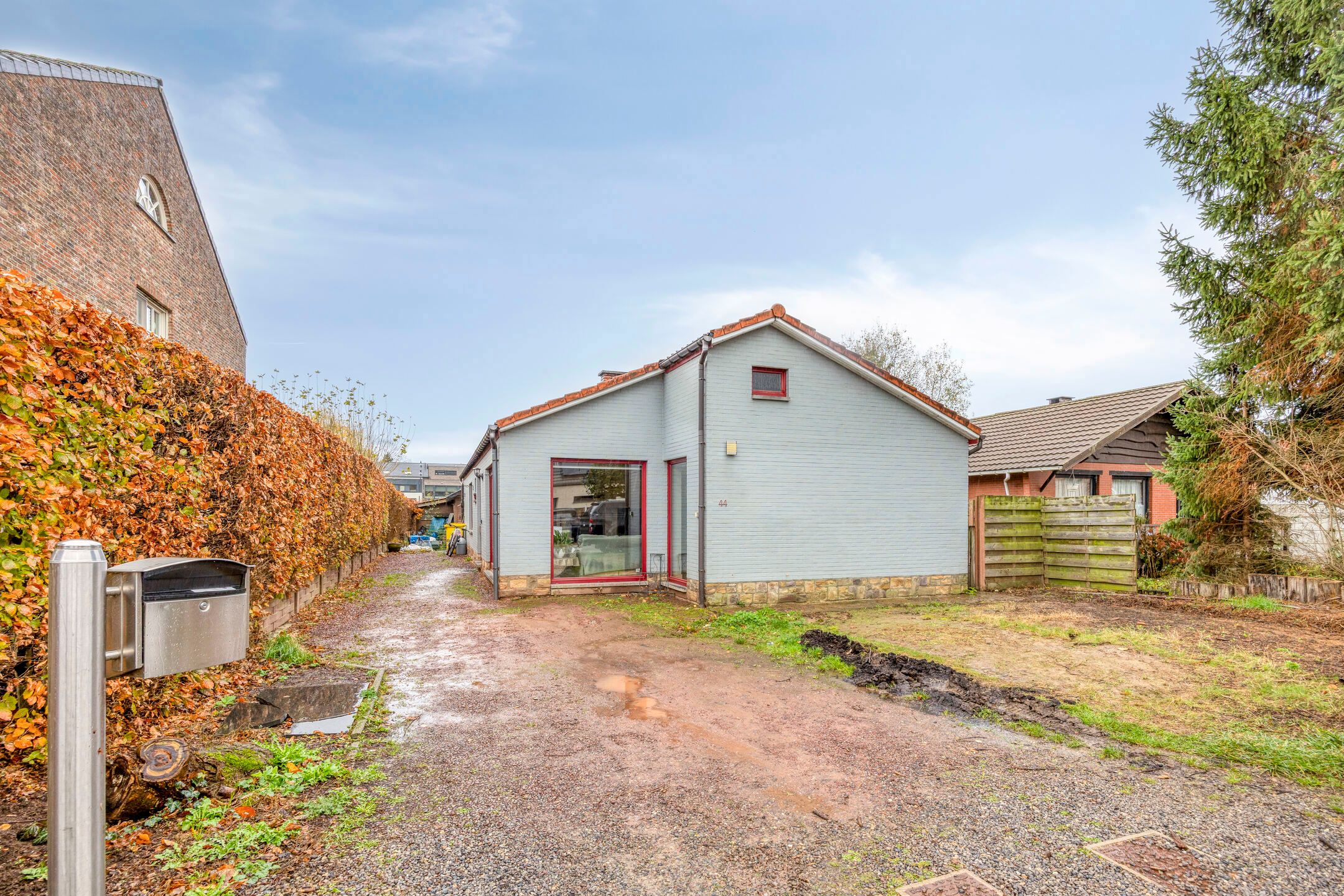 Hoofdfoto van de publicatie: Rustig gelegen gelijkvloerse open bebouwing op 10a te Linden