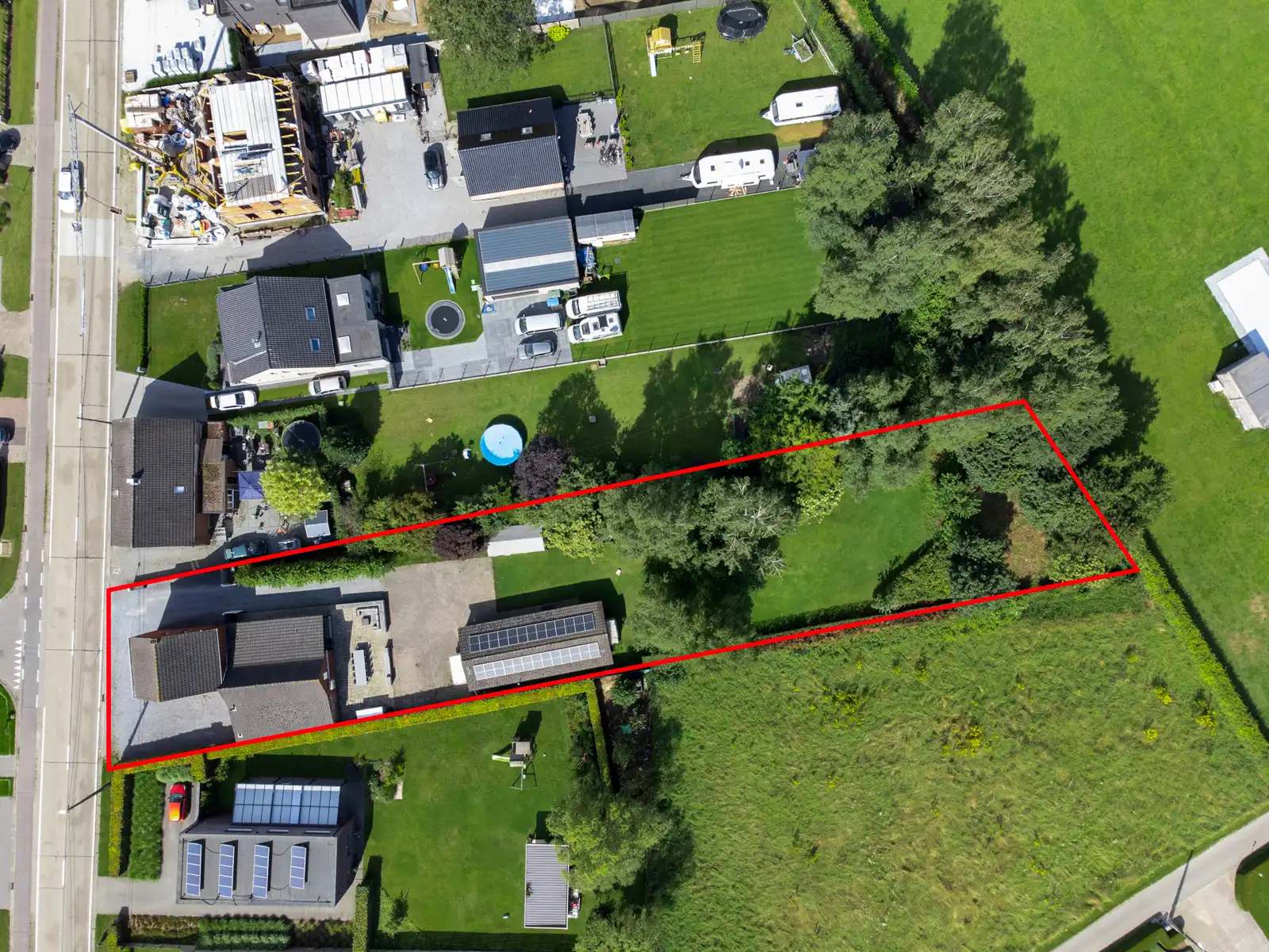 Woning met mogelijkheden en vergunde bijgebouw op 2.012m² foto 2