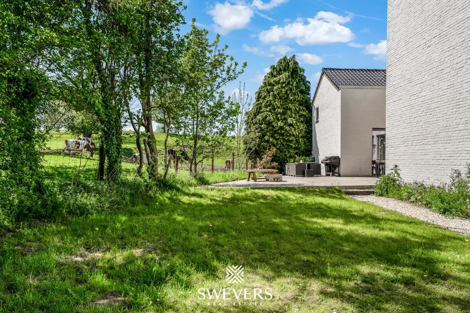 Stijlvolle woning met 4 slpk en prachtige tuin in Tongeren foto 31